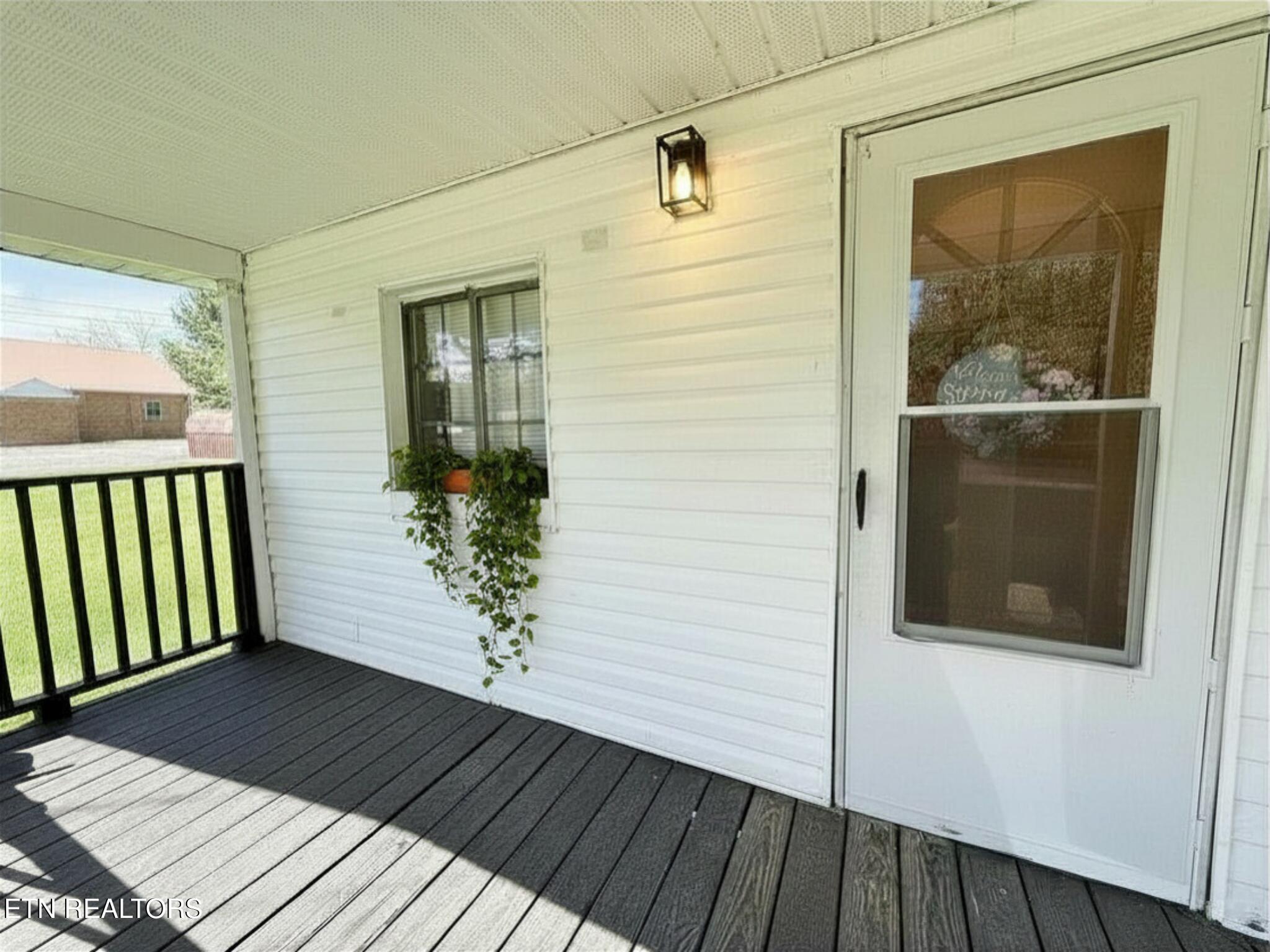 2391 Buffalo Road Oneida TN 37841