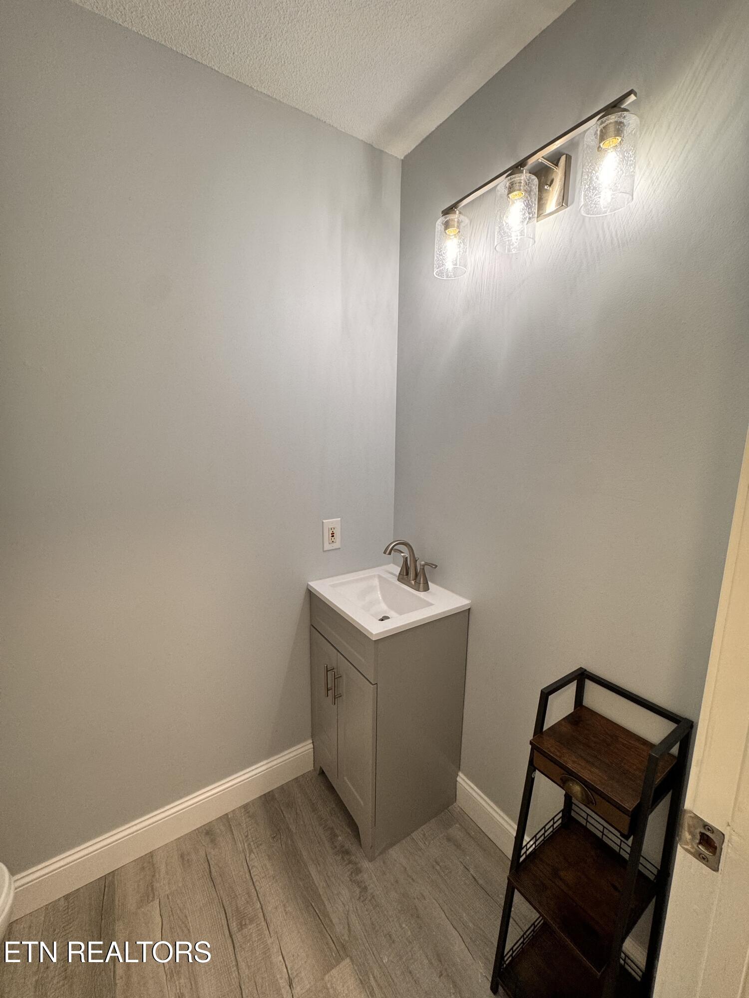 913 Columbine Lea Sevierville TN 37862