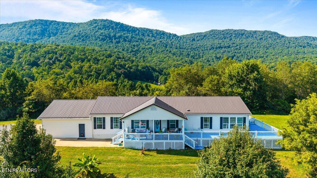 289 Carr Gap Road Speedwell TN 37870