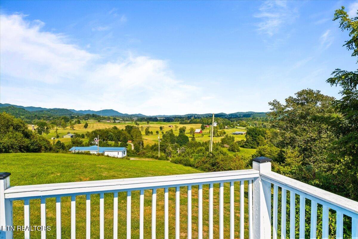 289 Carr Gap Road Speedwell TN 37870