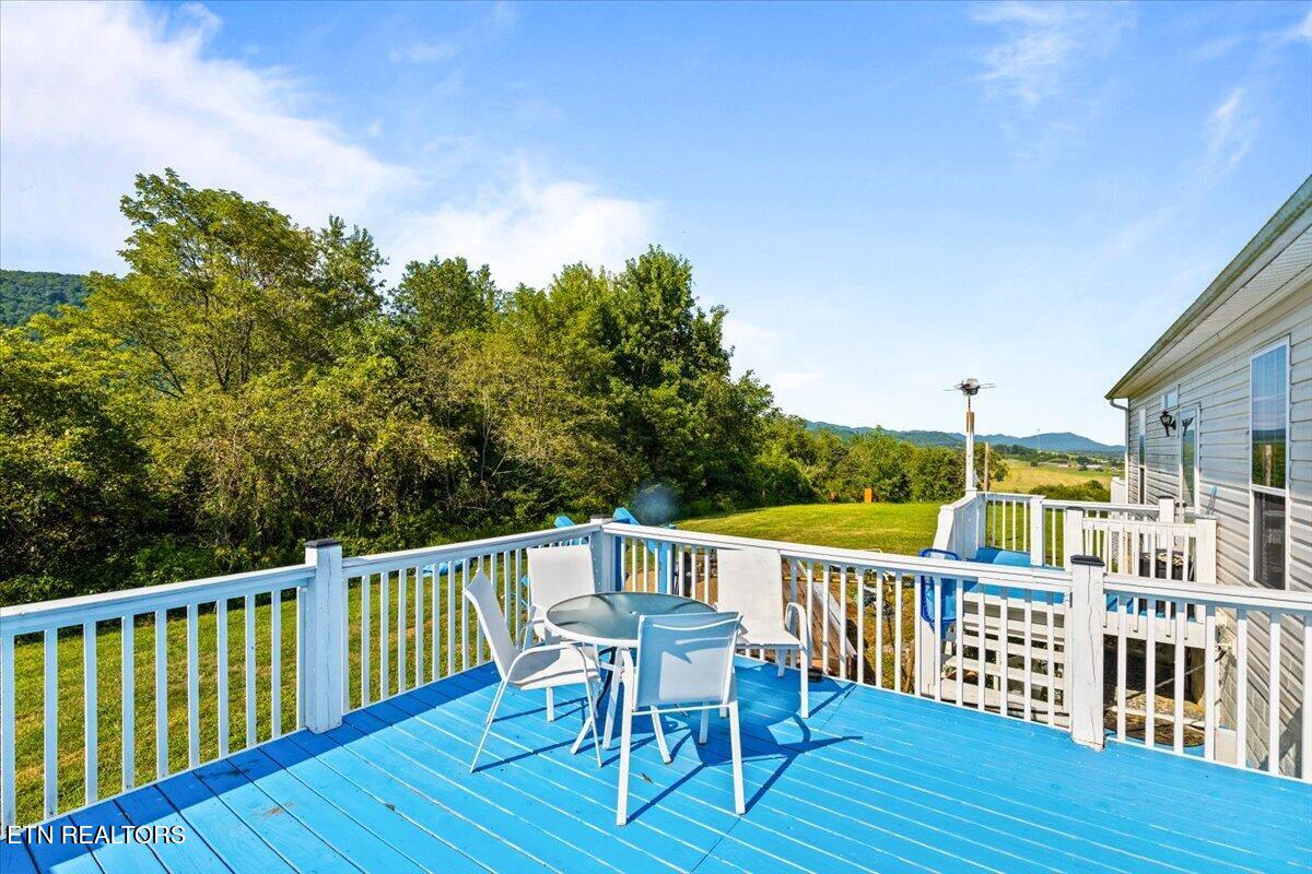 289 Carr Gap Road Speedwell TN 37870