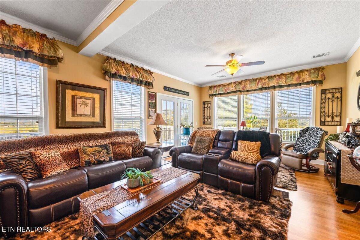 289 Carr Gap Road Speedwell TN 37870