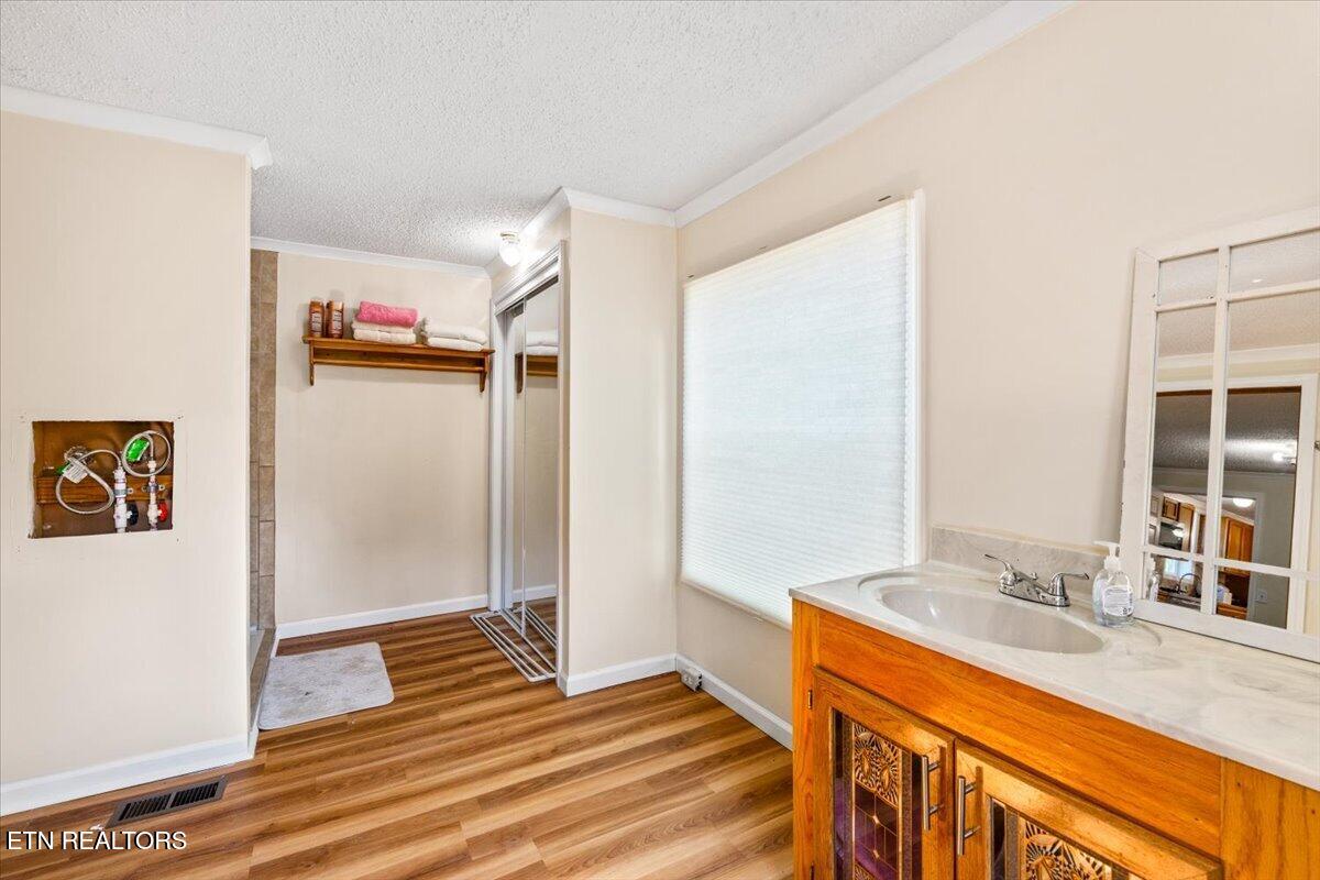 289 Carr Gap Road Speedwell TN 37870