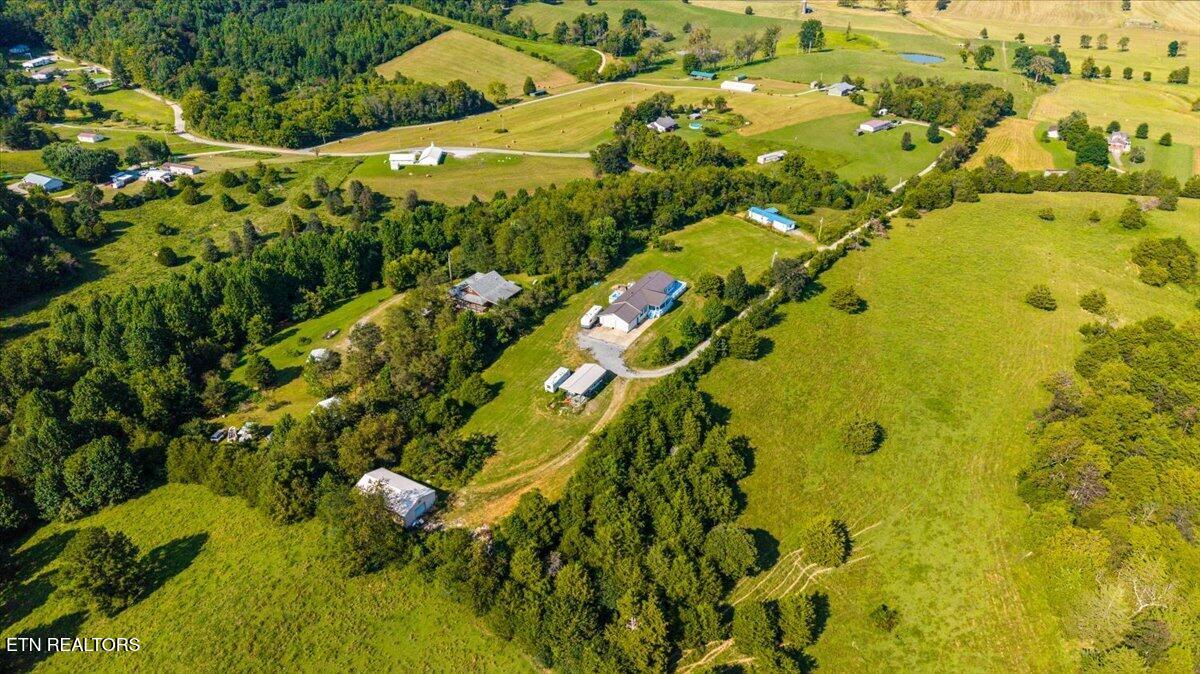 289 Carr Gap Road Speedwell TN 37870