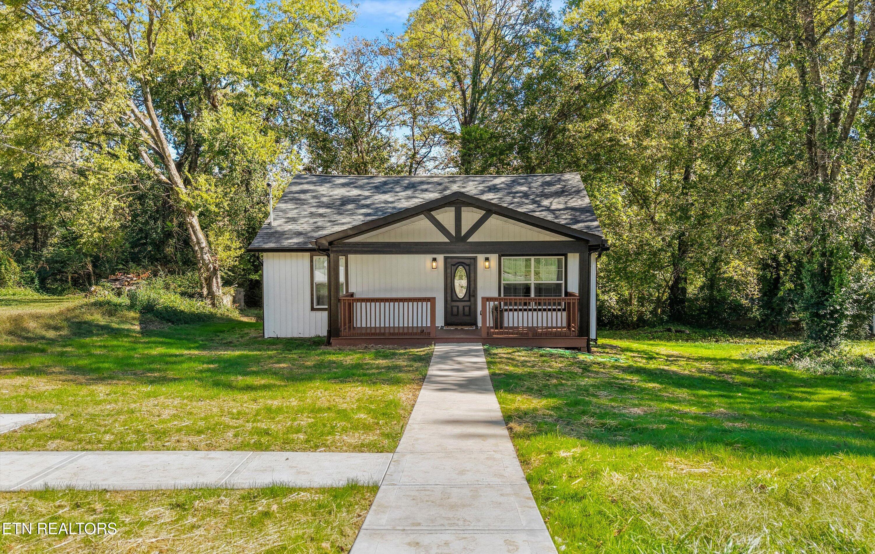 1612 Robert Huff Lane Knoxville TN 37914