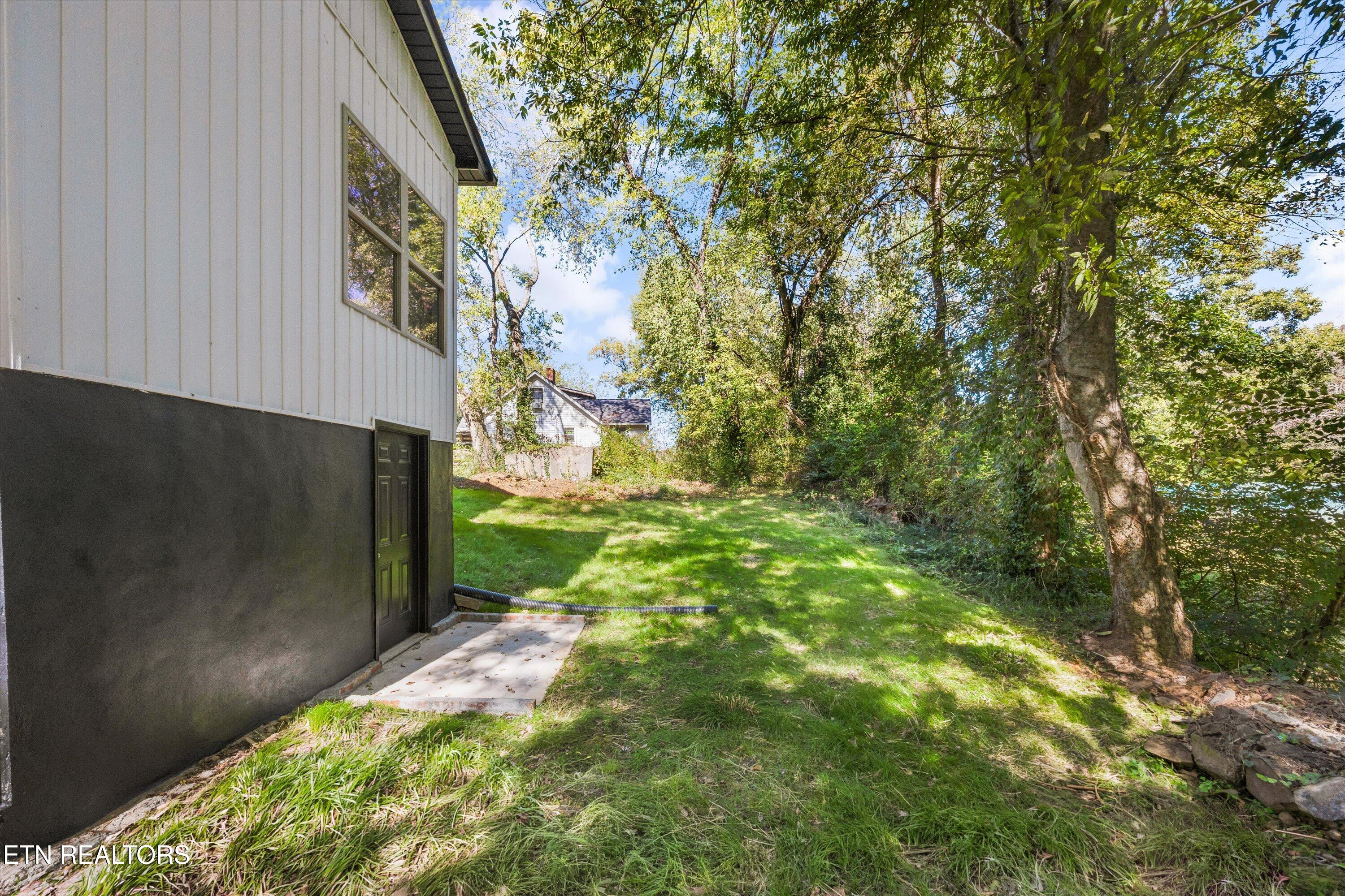 1612 Robert Huff Lane Knoxville TN 37914
