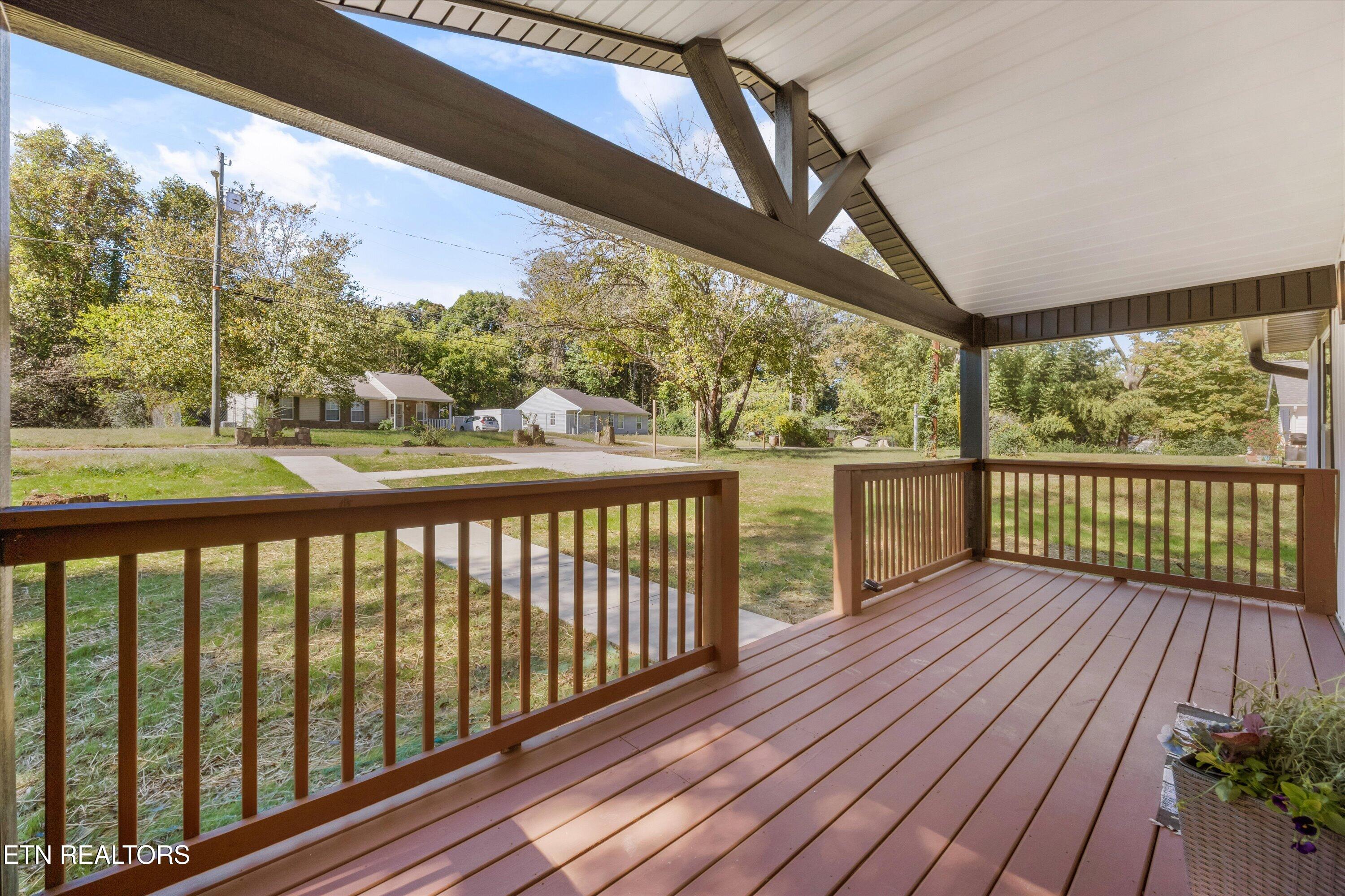 1612 Robert Huff Lane Knoxville TN 37914