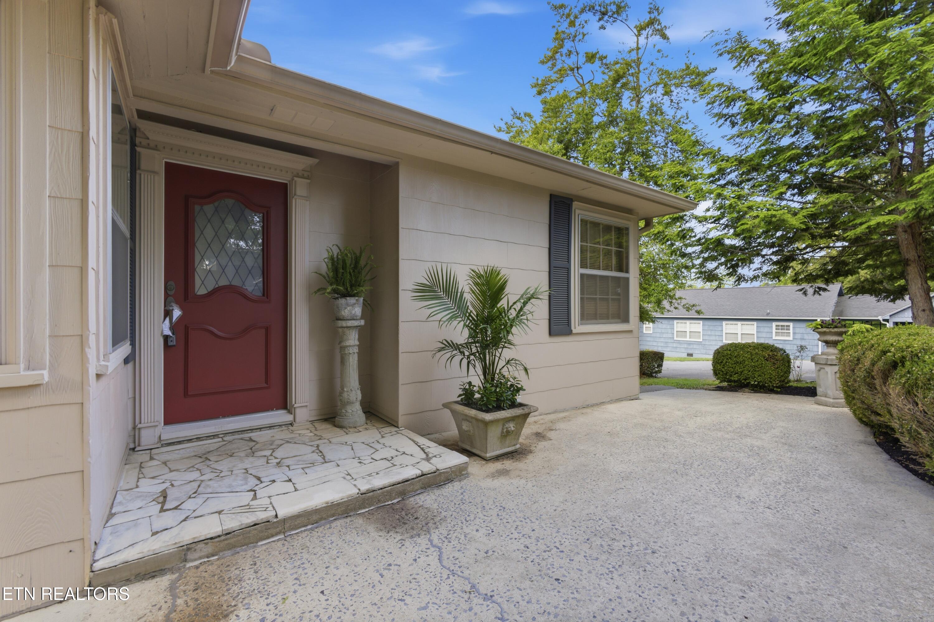 617 Mill Street Kingston TN 37763