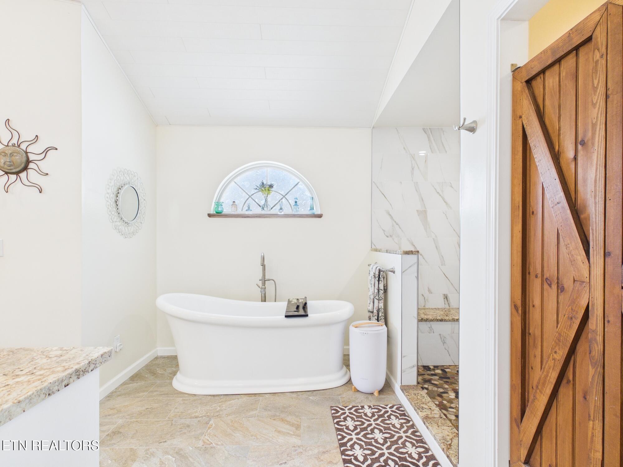 1347 Bowman Bend Road Harriman TN 37748