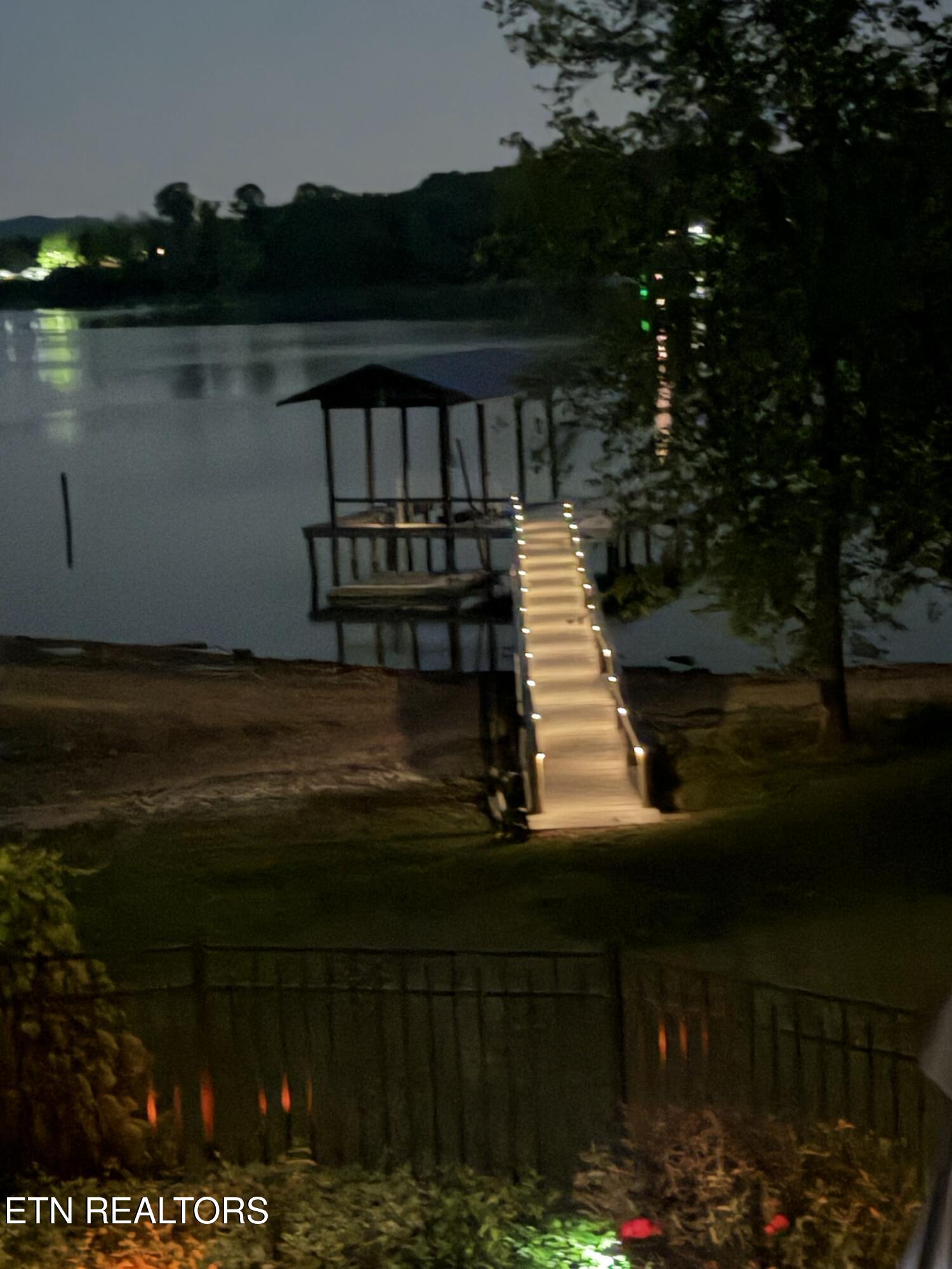 1347 Bowman Bend Road Harriman TN 37748