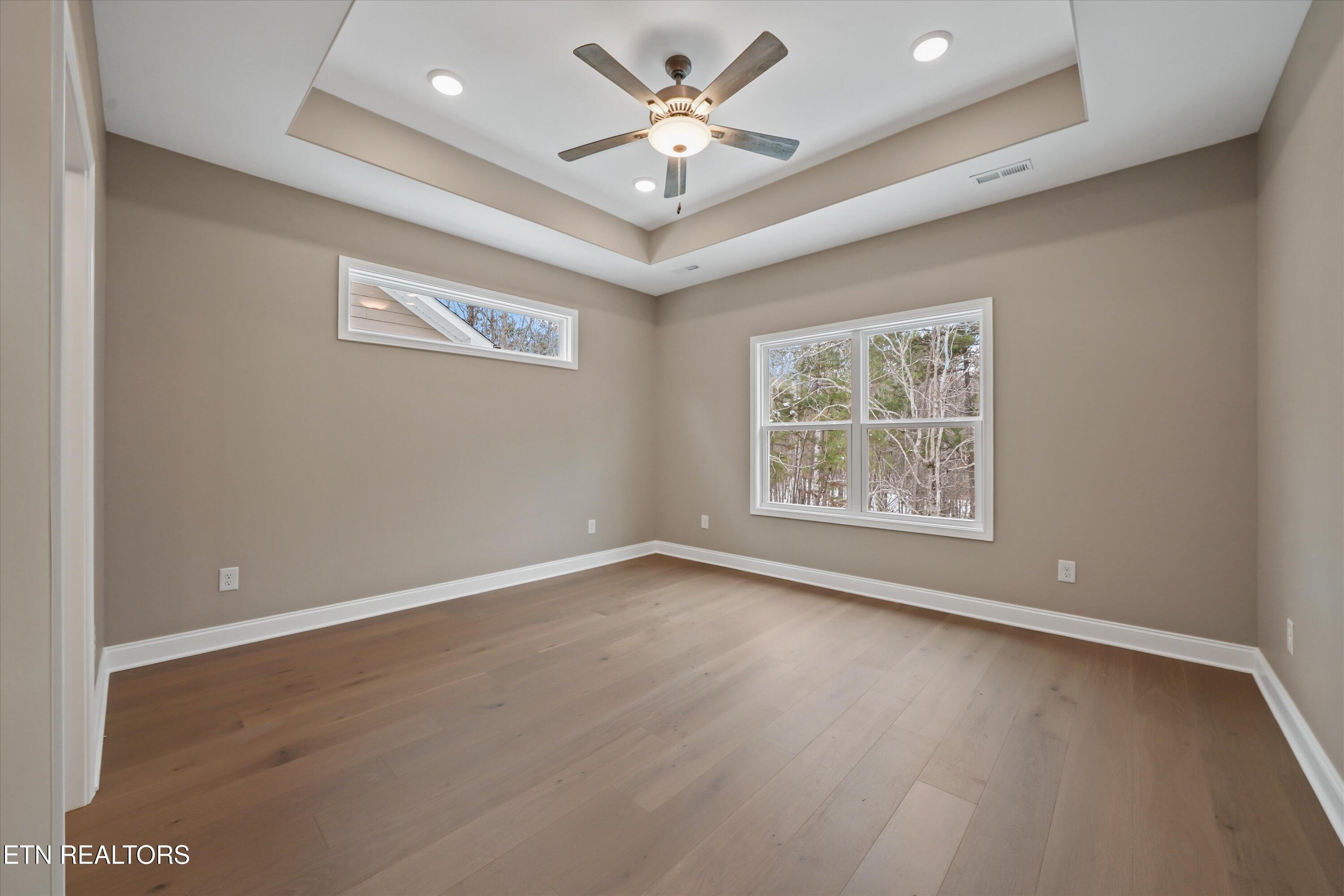 1576 Green Meadows Lane Lenoir City TN 37771