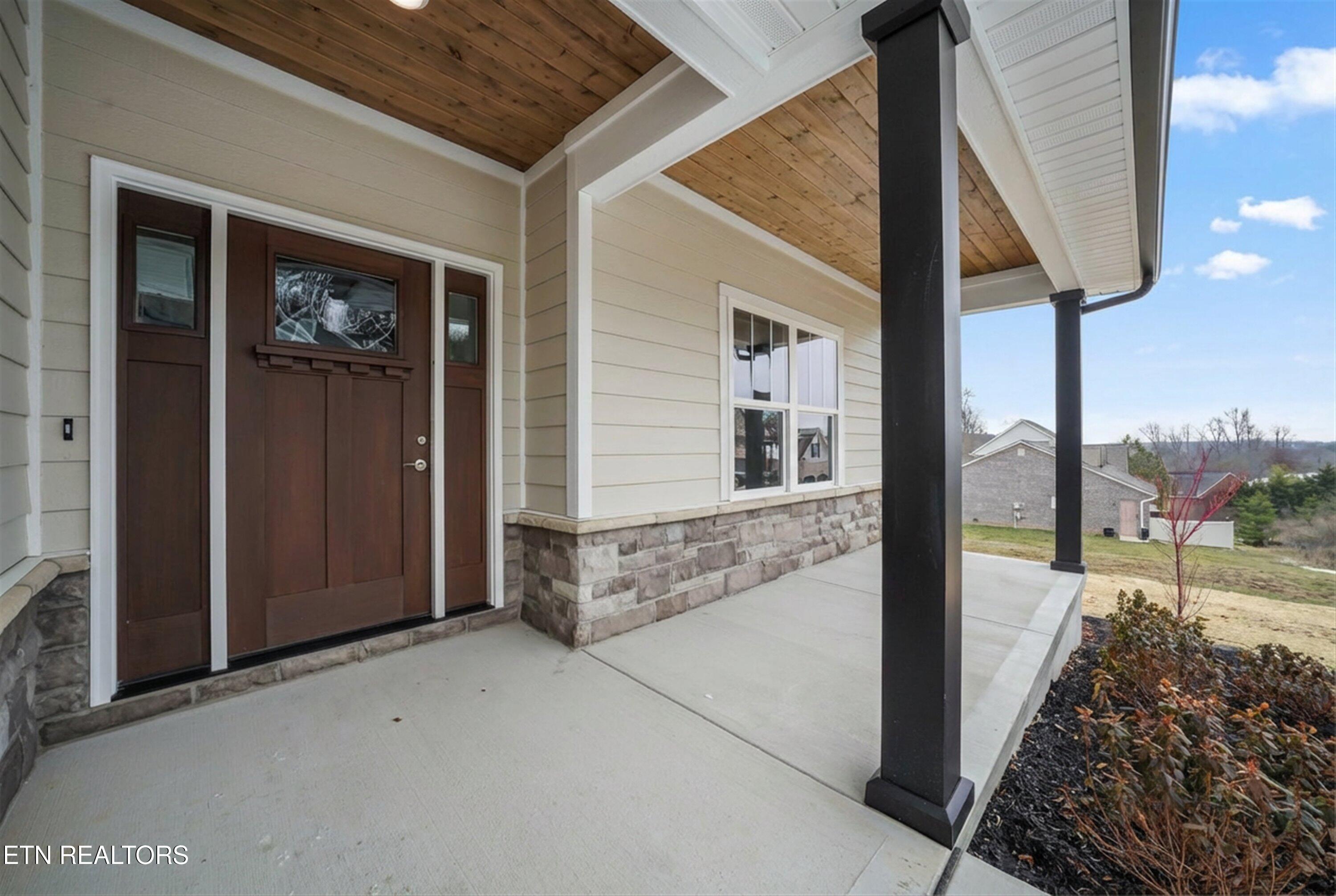 1576 Green Meadows Lane Lenoir City TN 37771