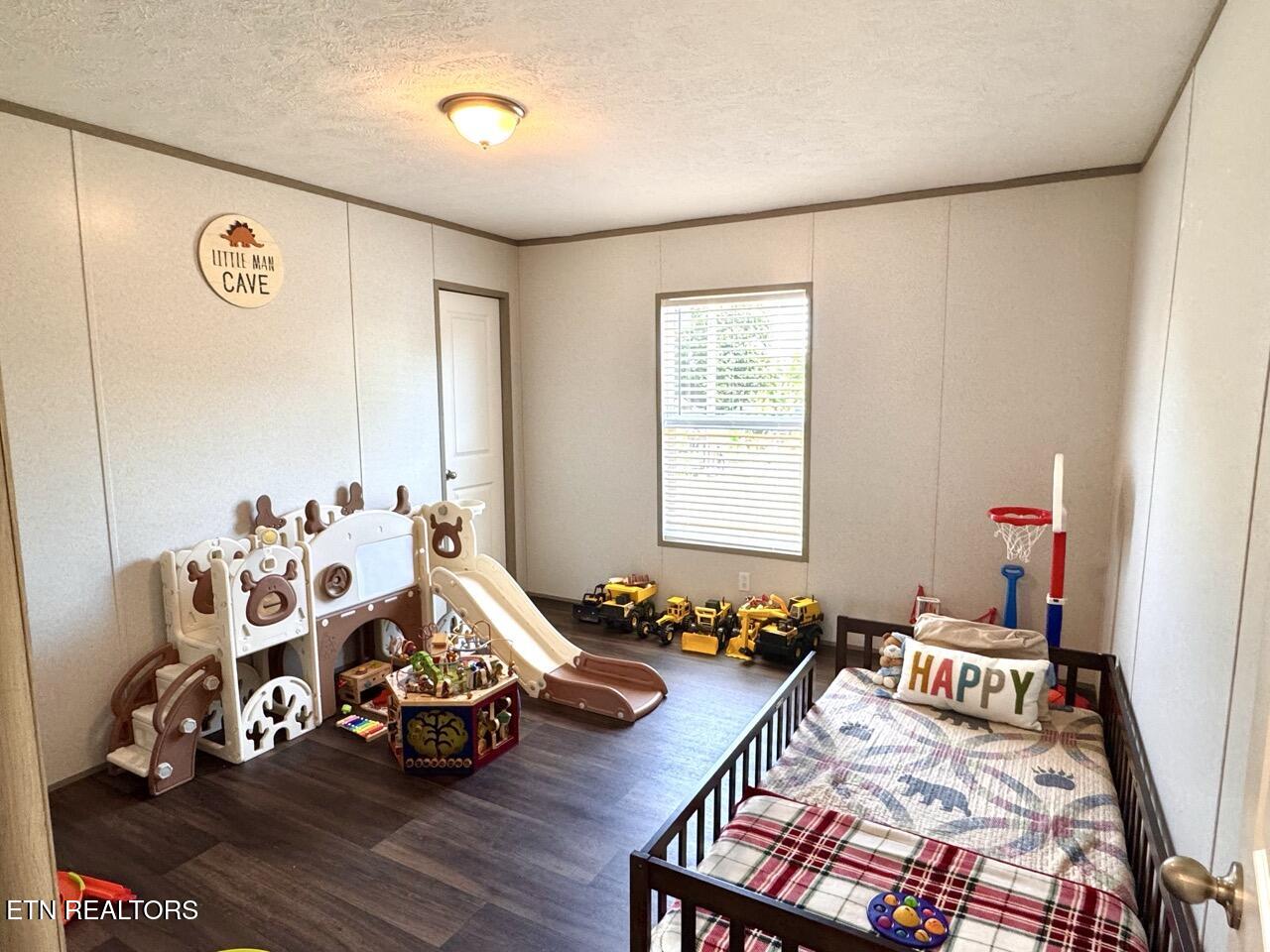 620 Pates Hill Road Mosheim TN 37818