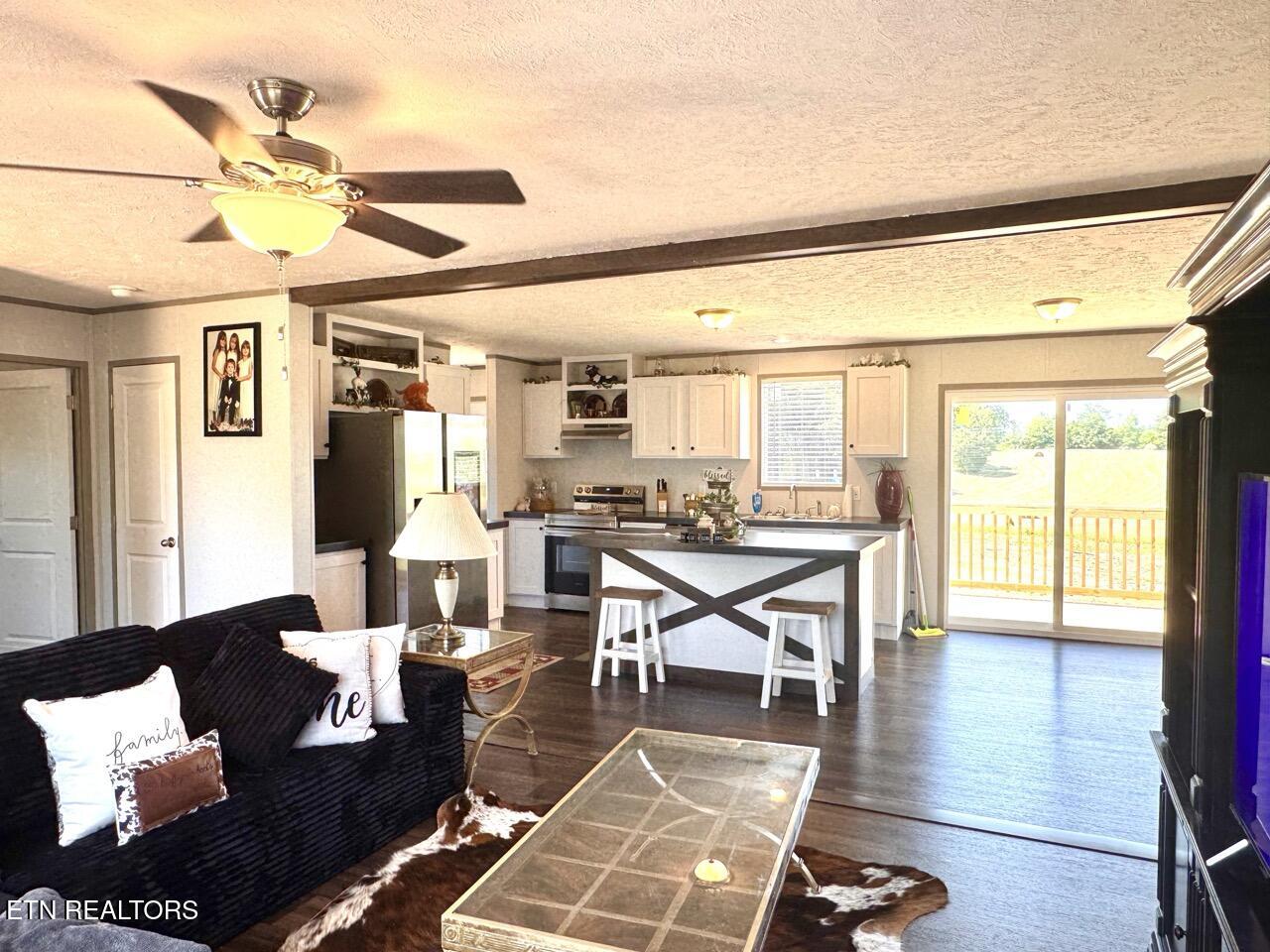 620 Pates Hill Road Mosheim TN 37818