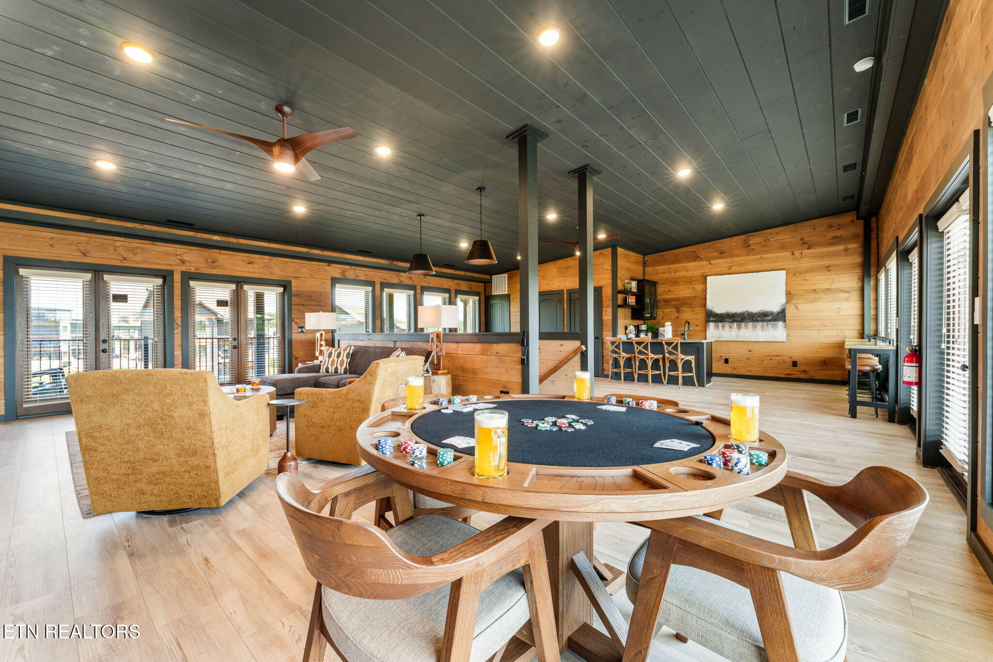 1738 Knotty Log Way Sevierville TN 37862