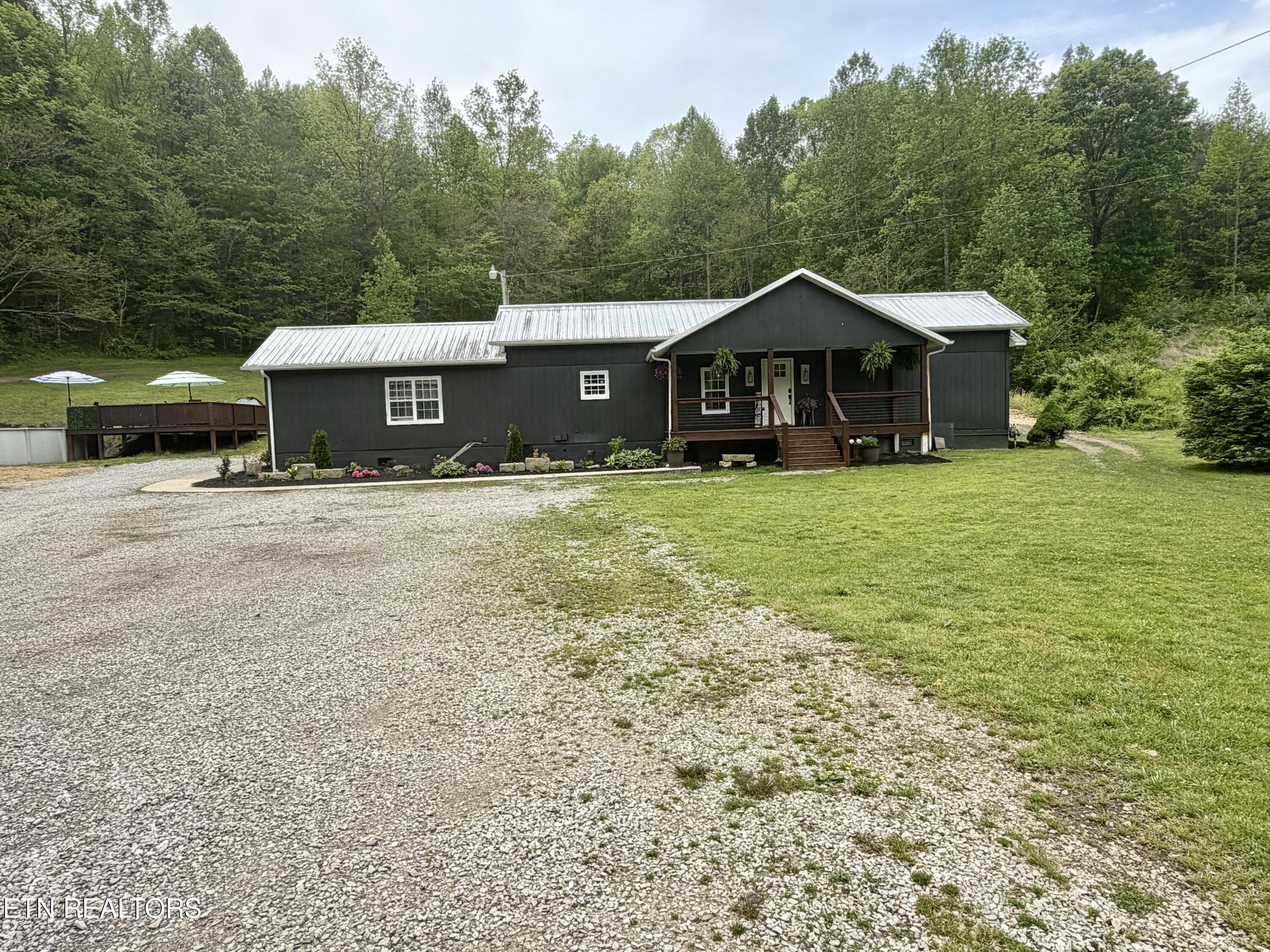 4668 Baker Highway Huntsville TN 37756