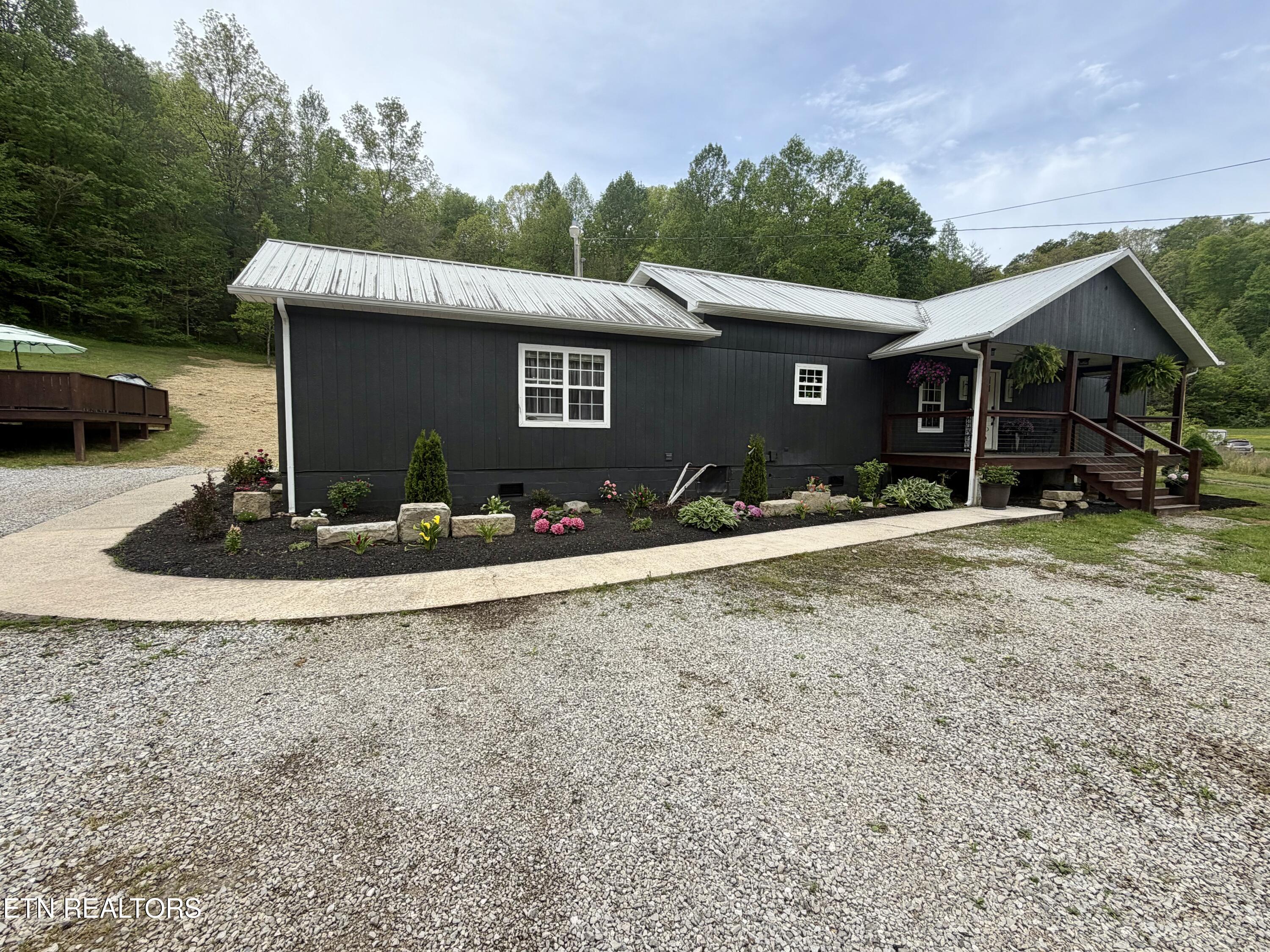 4668 Baker Highway Huntsville TN 37756