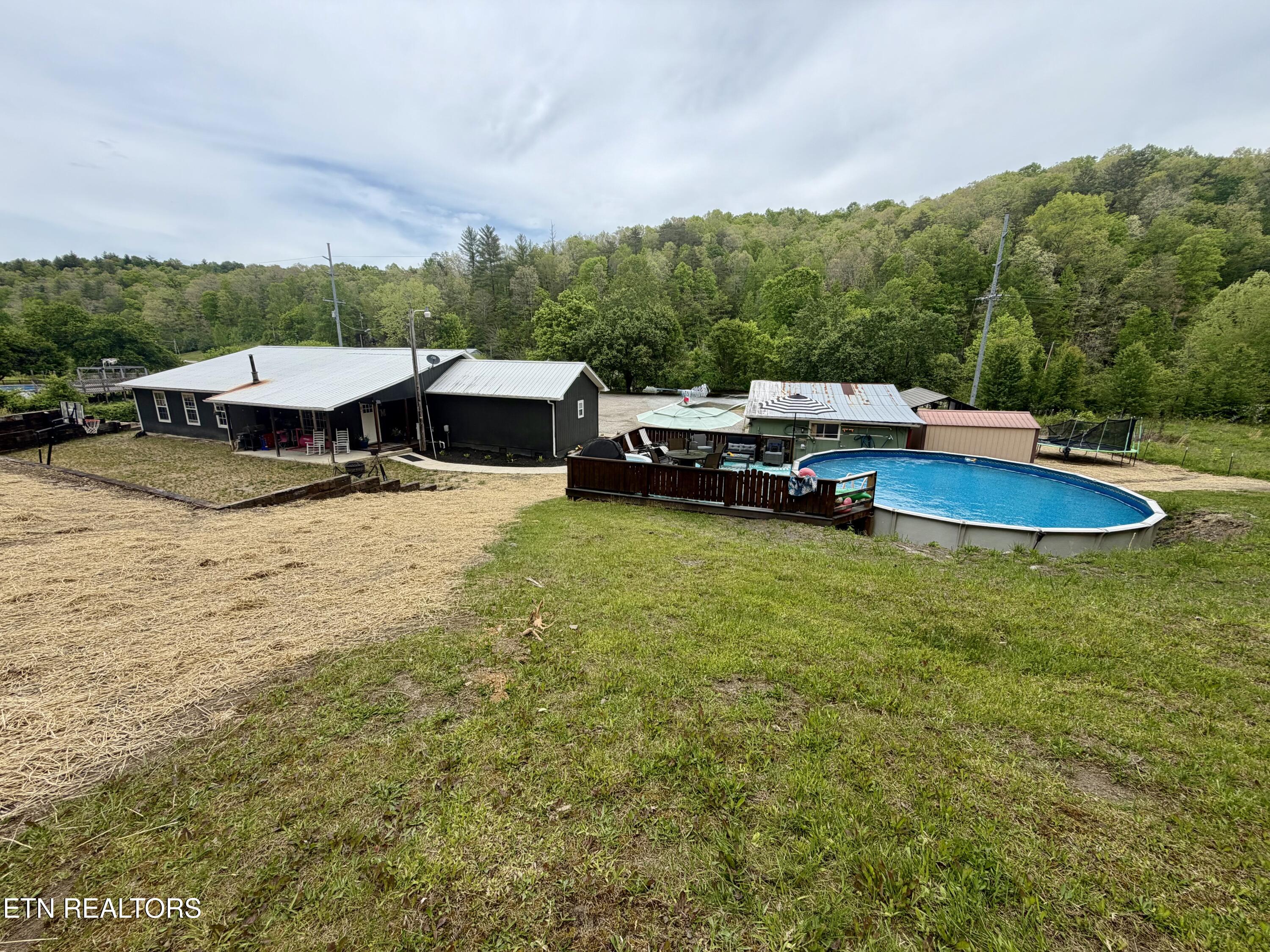 4668 Baker Highway Huntsville TN 37756