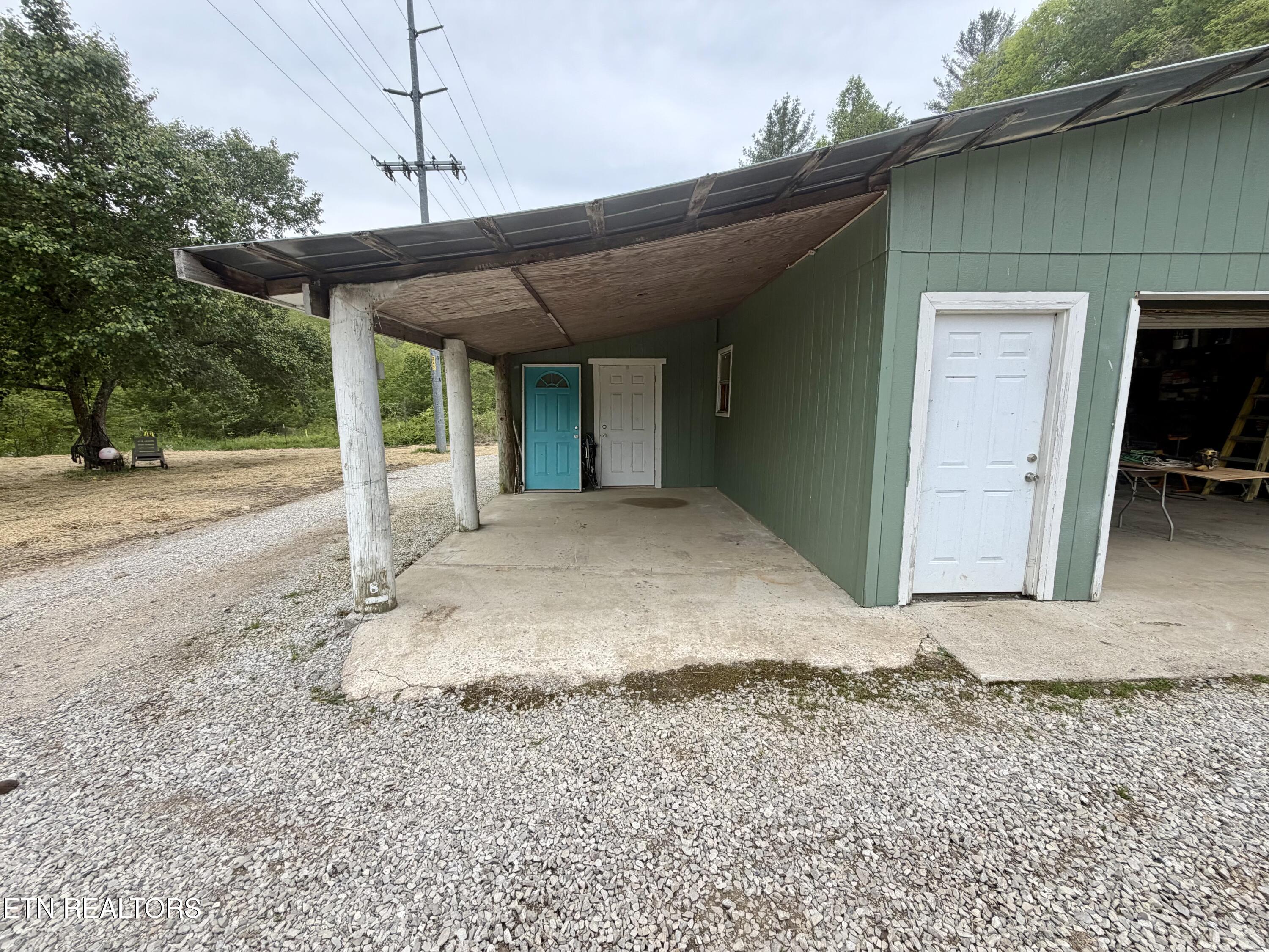 4668 Baker Highway Huntsville TN 37756