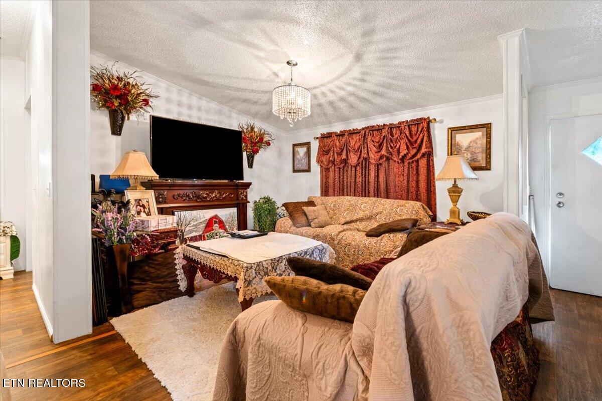 171 E Memorial Drive Jacksboro TN 37757