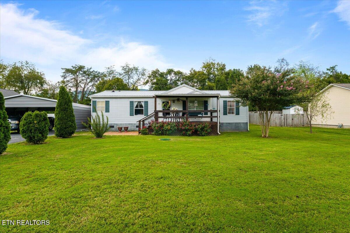 171 E Memorial Drive Jacksboro TN 37757