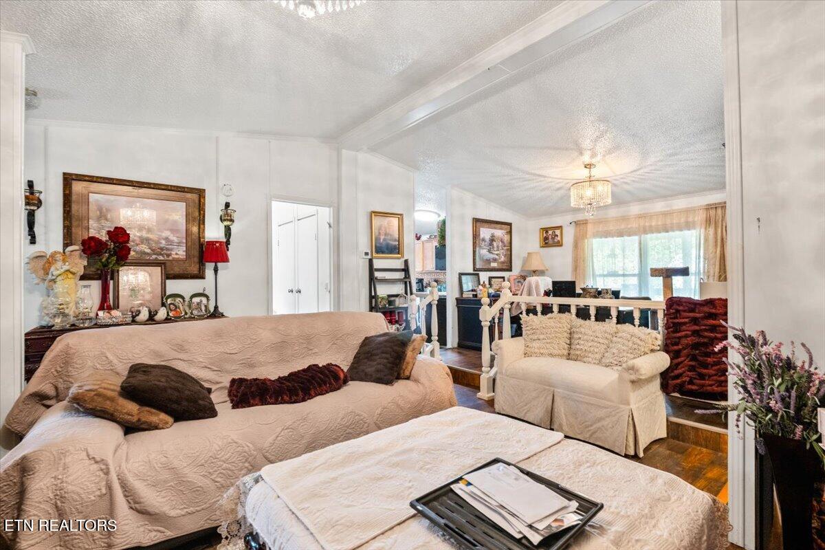 171 E Memorial Drive Jacksboro TN 37757
