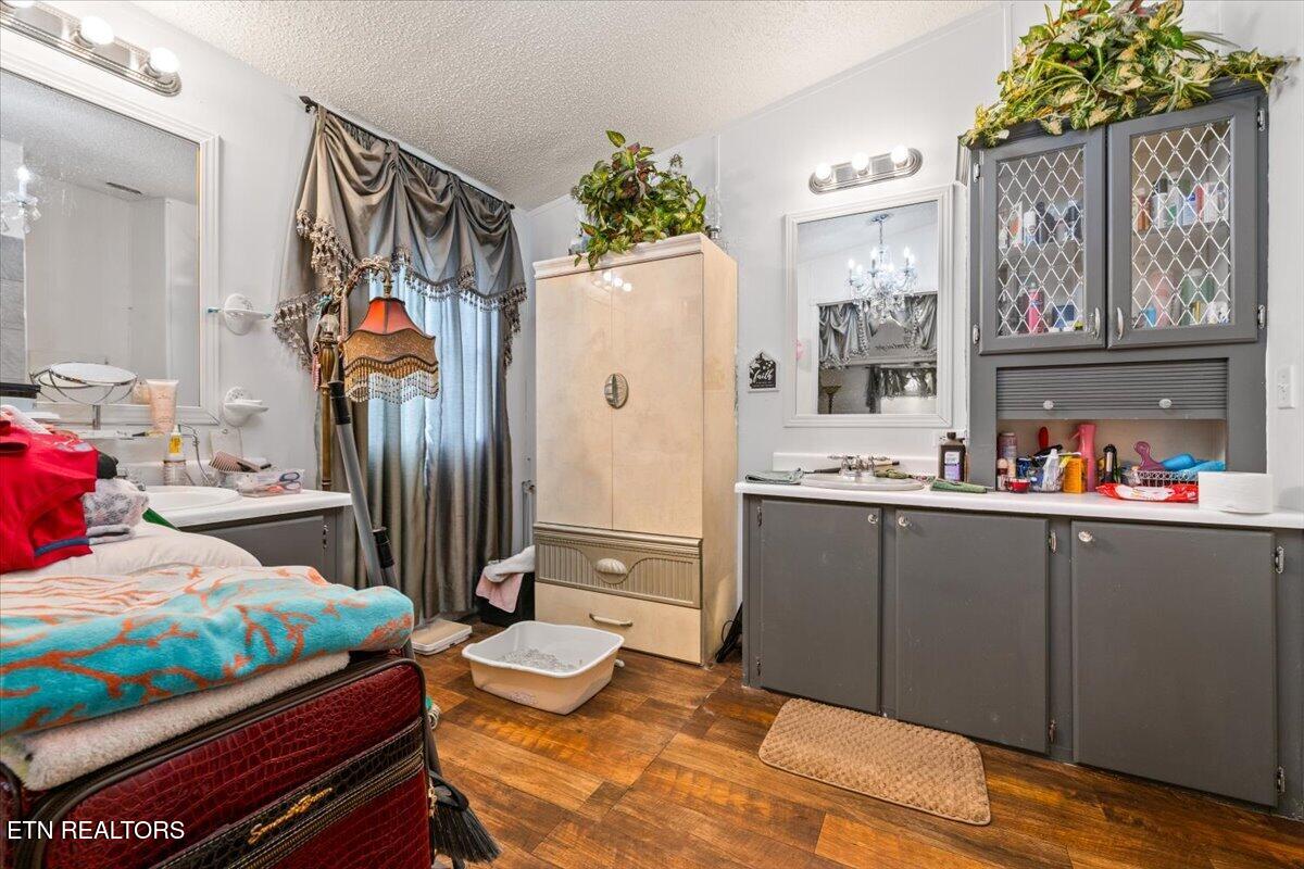 171 E Memorial Drive Jacksboro TN 37757