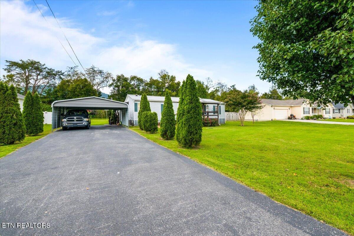 171 E Memorial Drive Jacksboro TN 37757