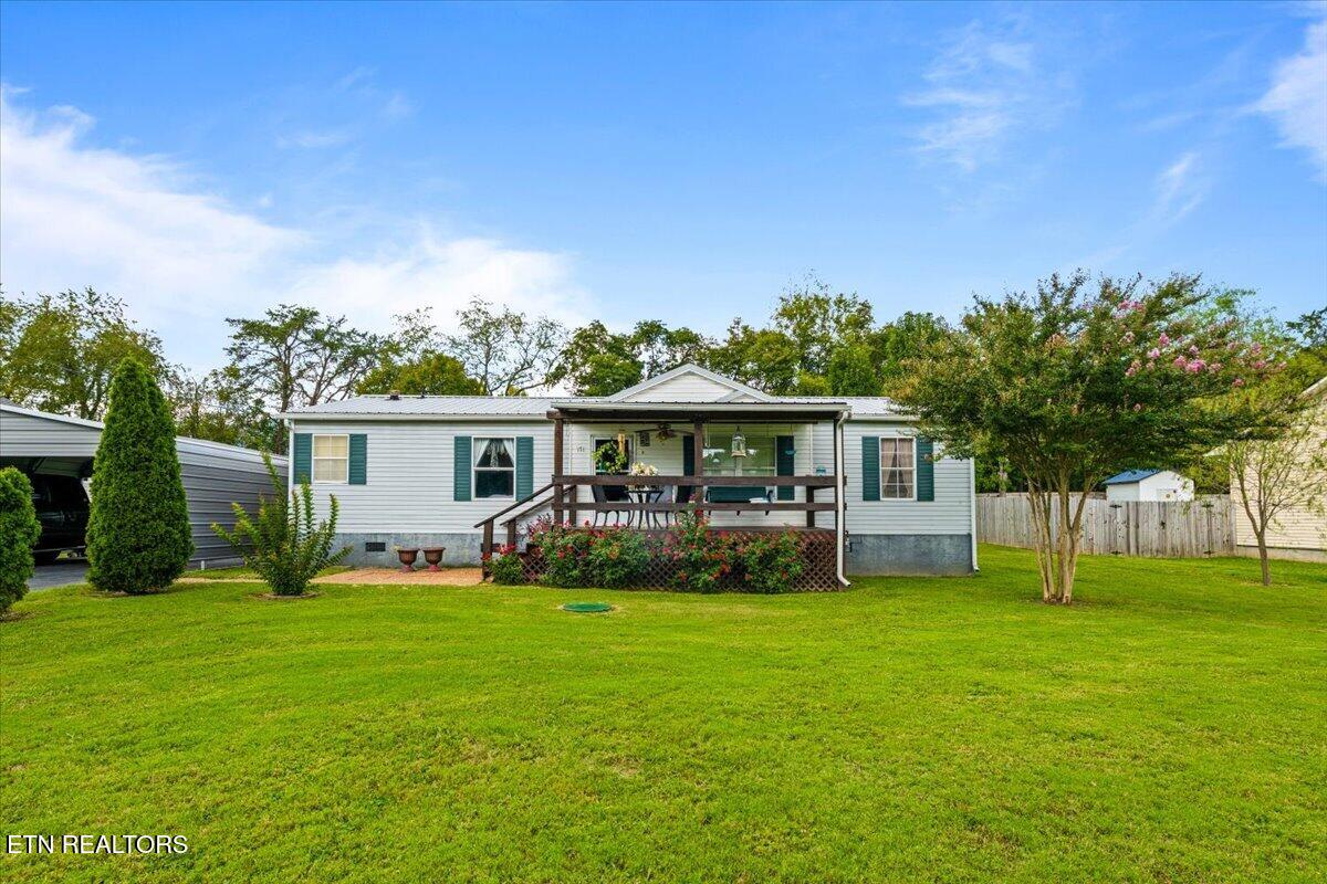 171 E Memorial Drive Jacksboro TN 37757