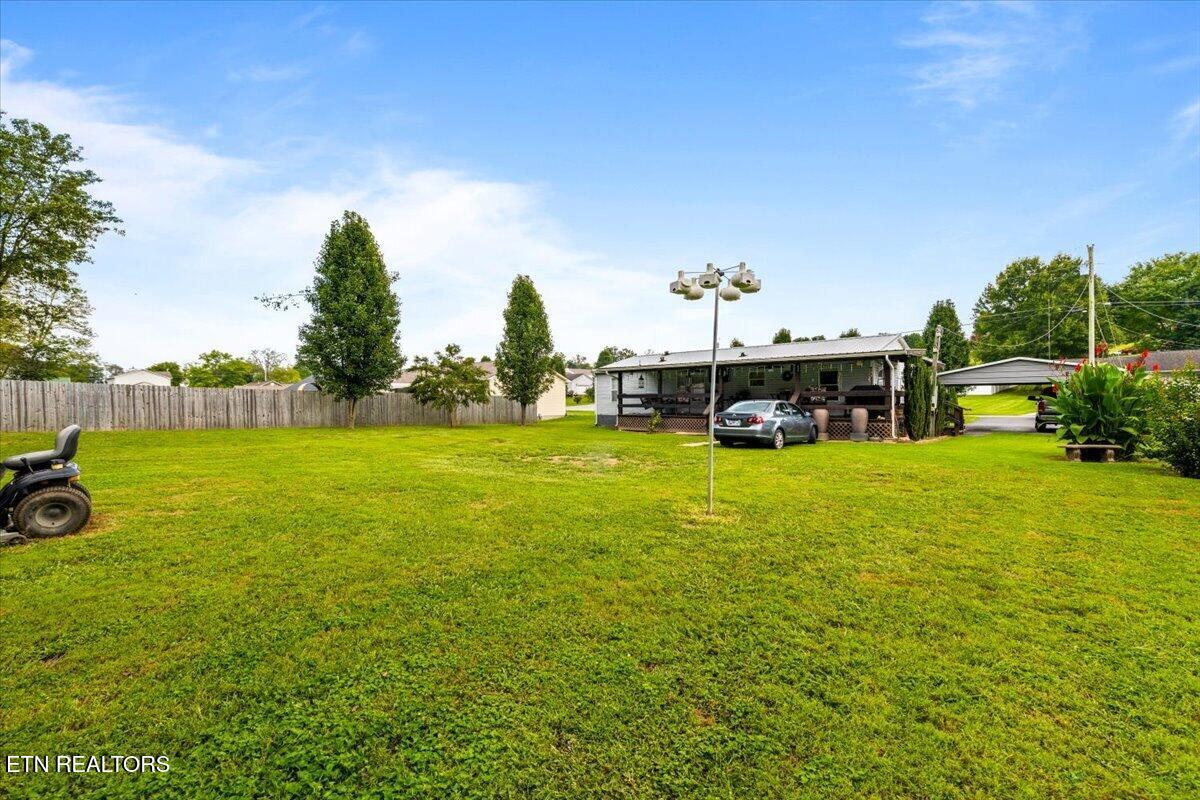 171 E Memorial Drive Jacksboro TN 37757