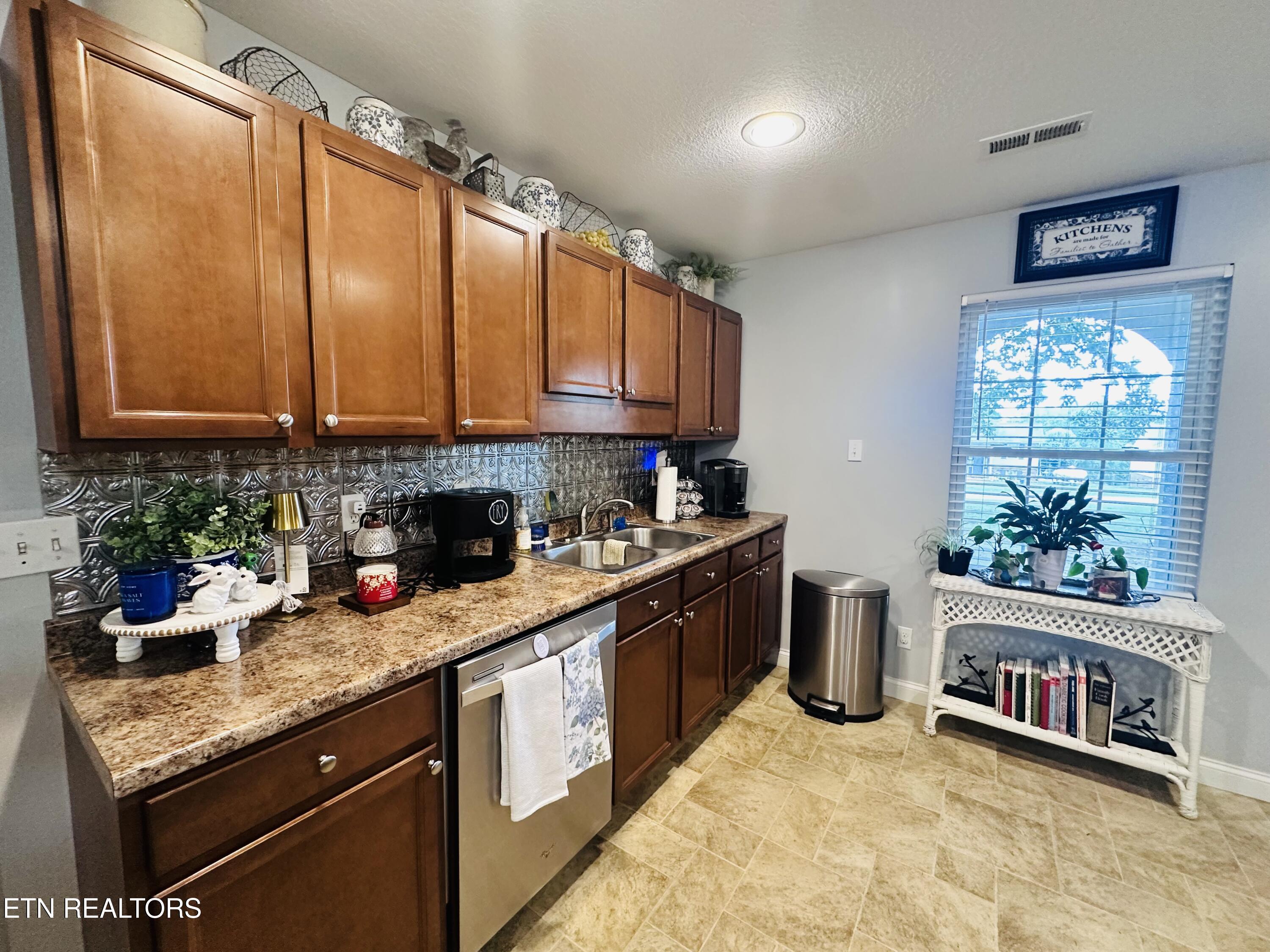 408 Dell Road Maryville TN 37804