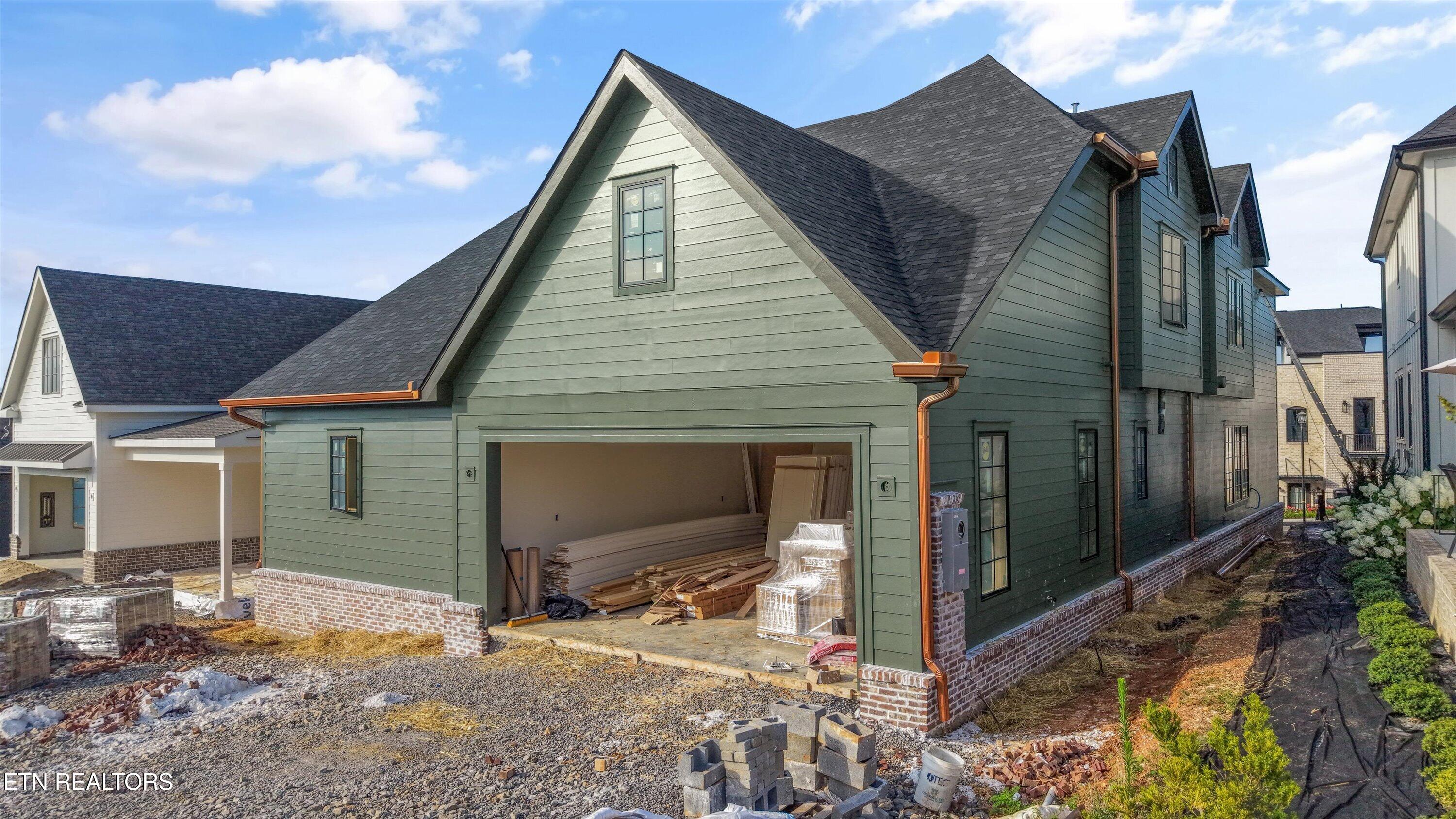 9824 Clingmans Dome Drive Knoxville TN 37922