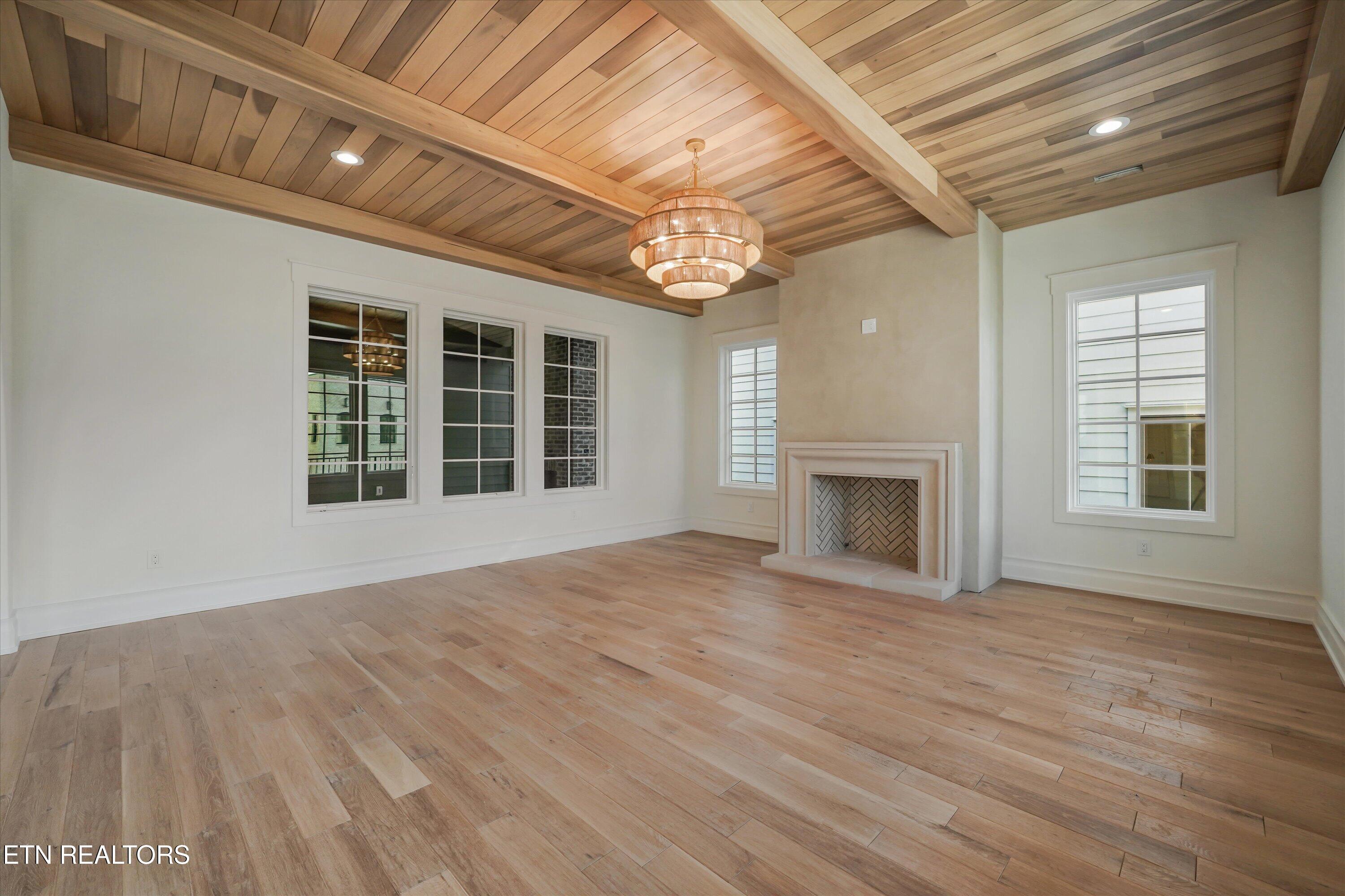 9824 Clingmans Dome Drive Knoxville TN 37922
