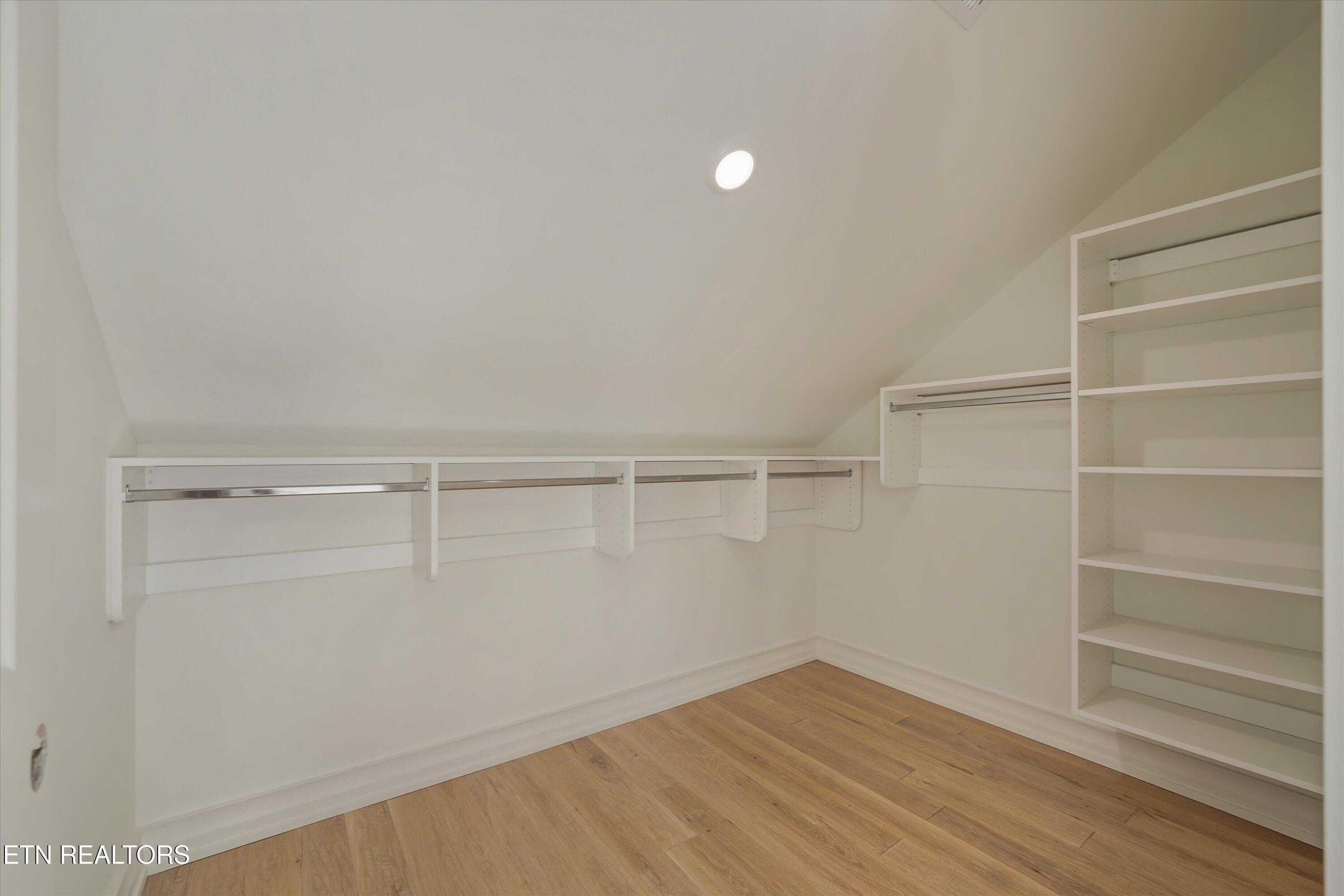 9824 Clingmans Dome Drive Knoxville TN 37922