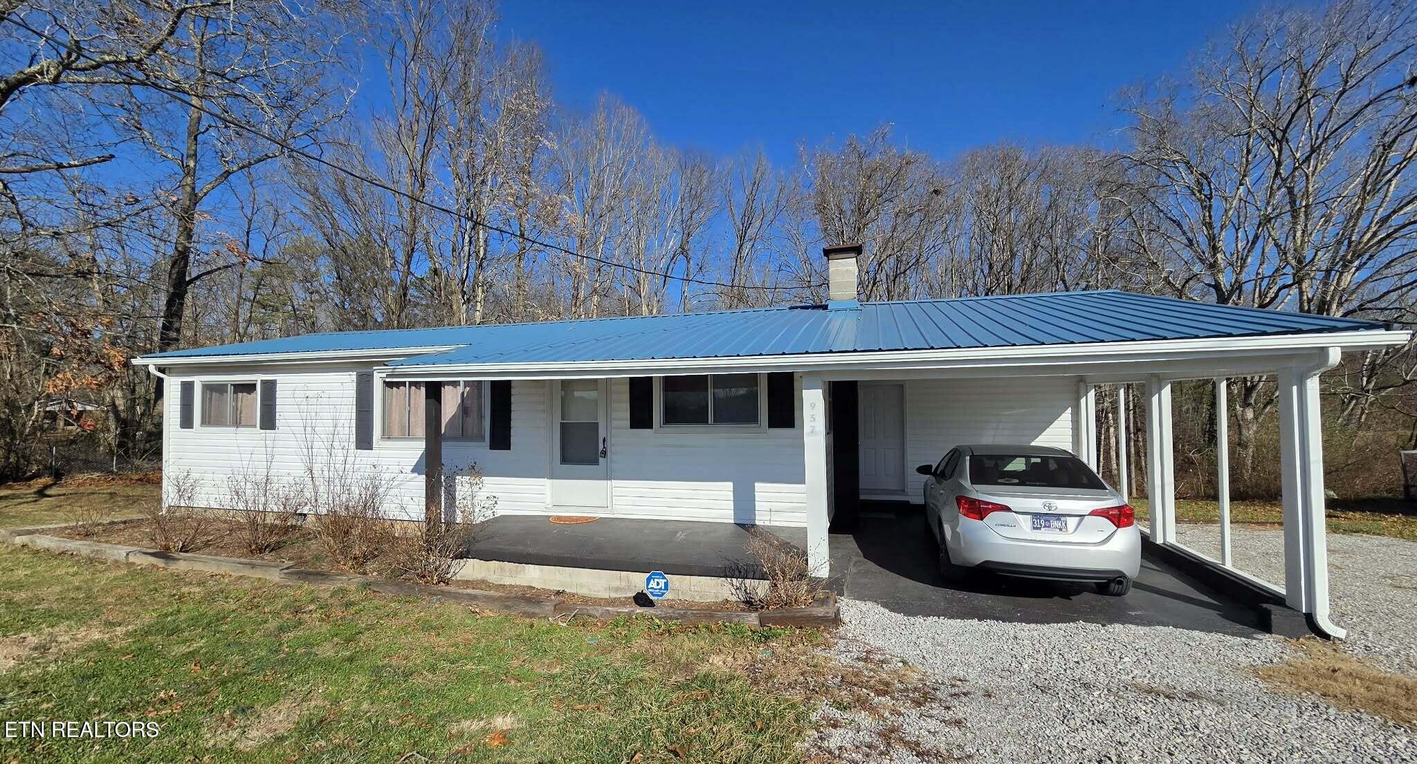 957 Allardt Highway Jamestown TN 38556