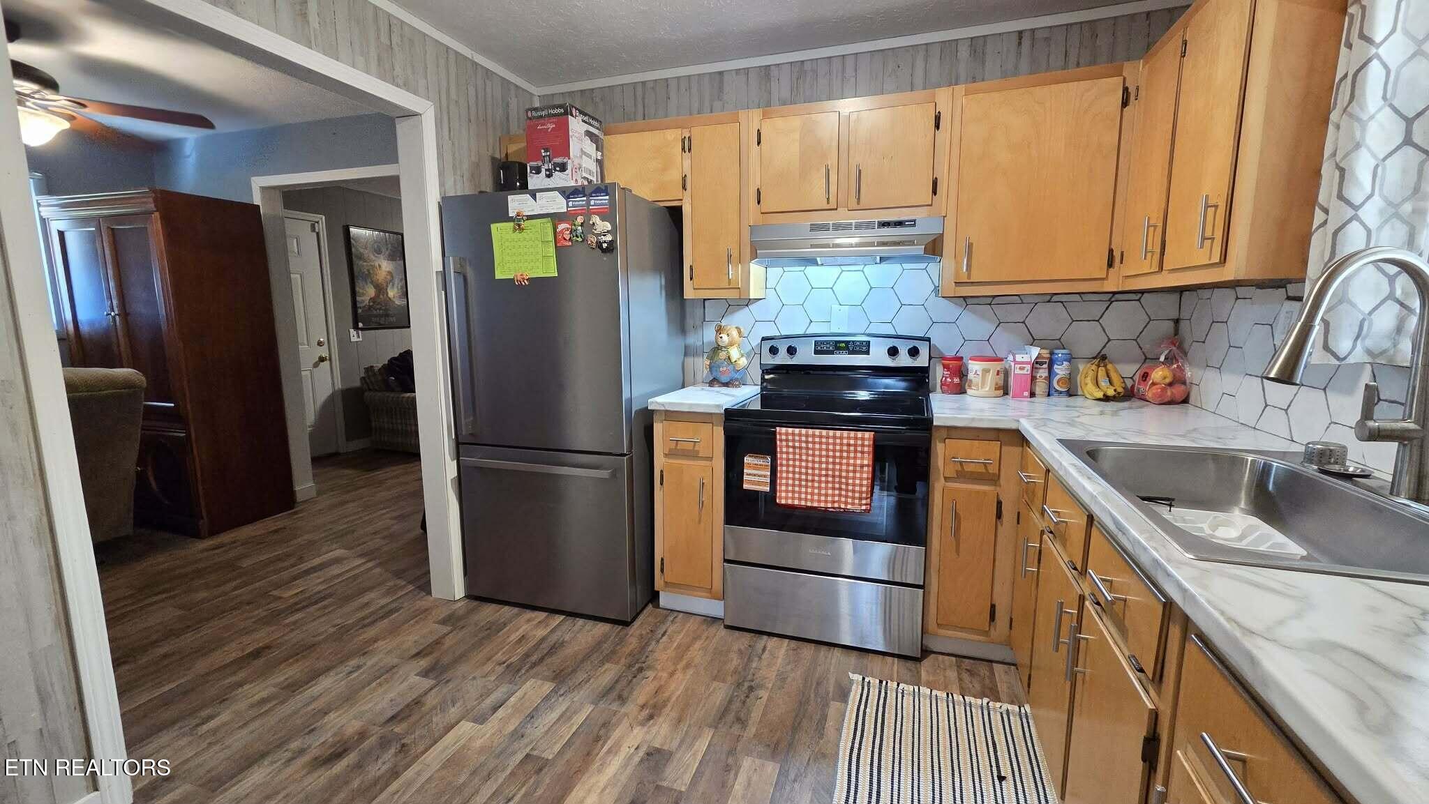 957 Allardt Highway Jamestown TN 38556