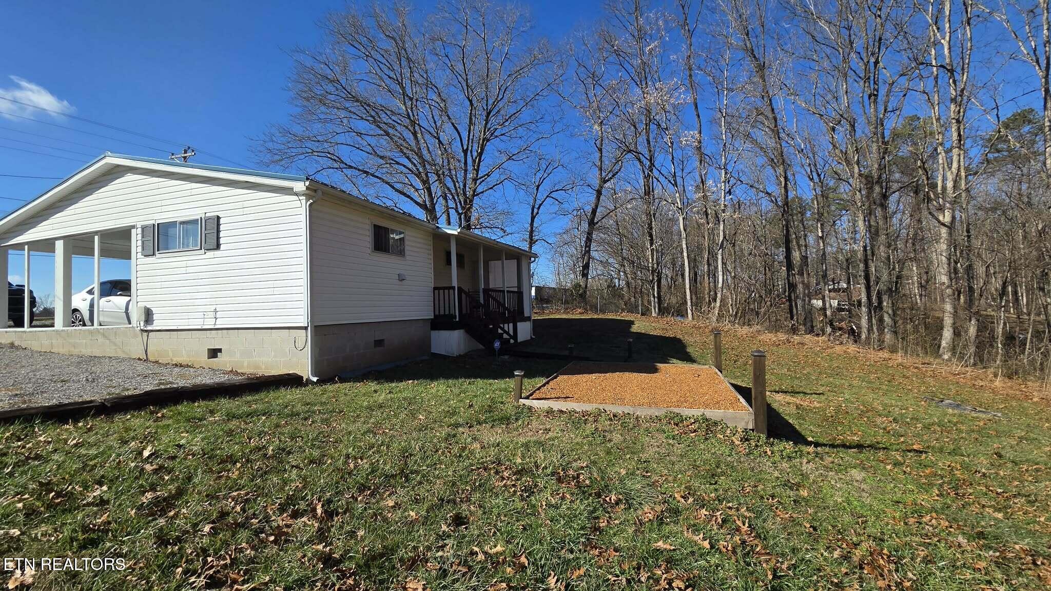 957 Allardt Highway Jamestown TN 38556