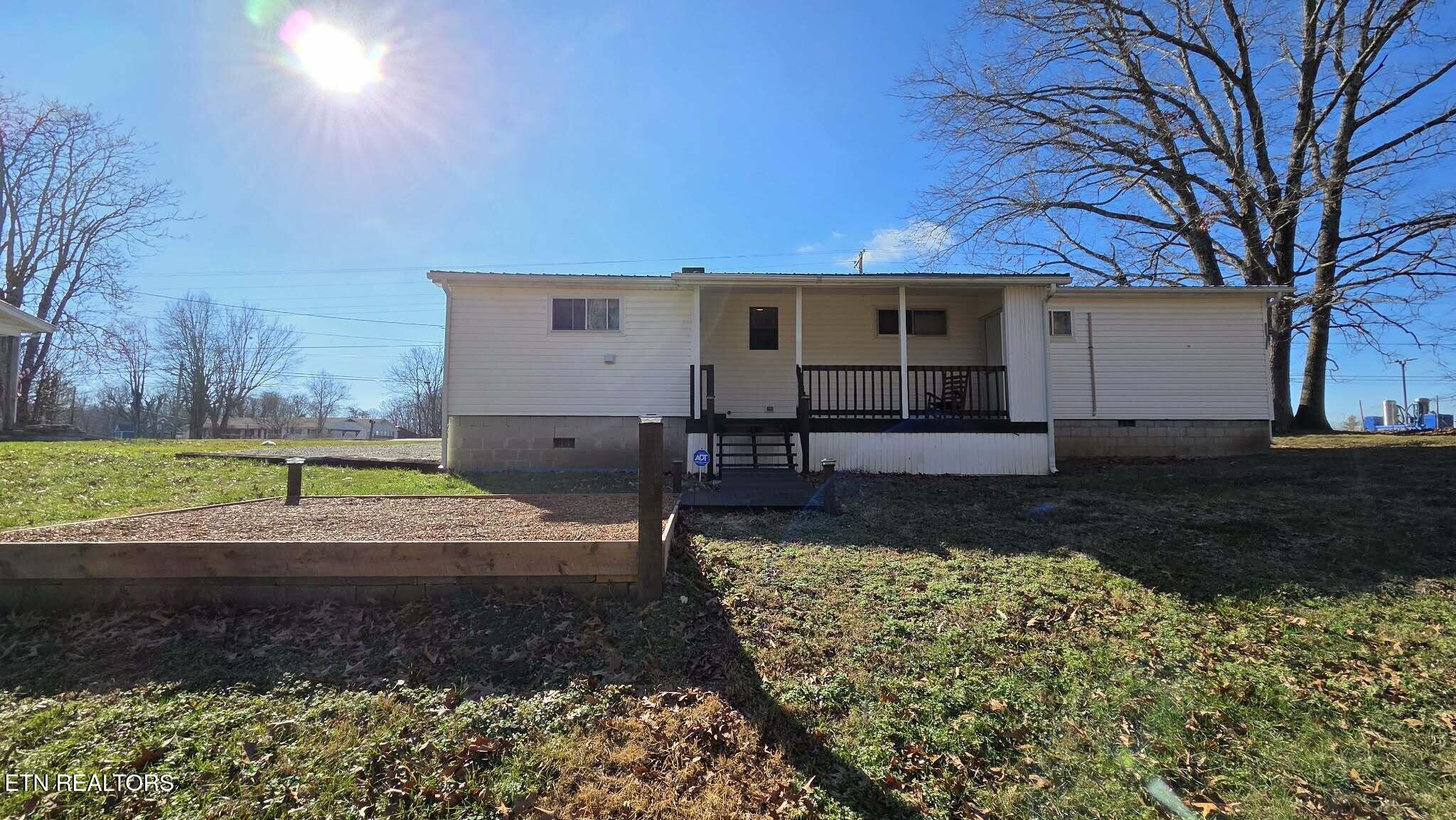 957 Allardt Highway Jamestown TN 38556