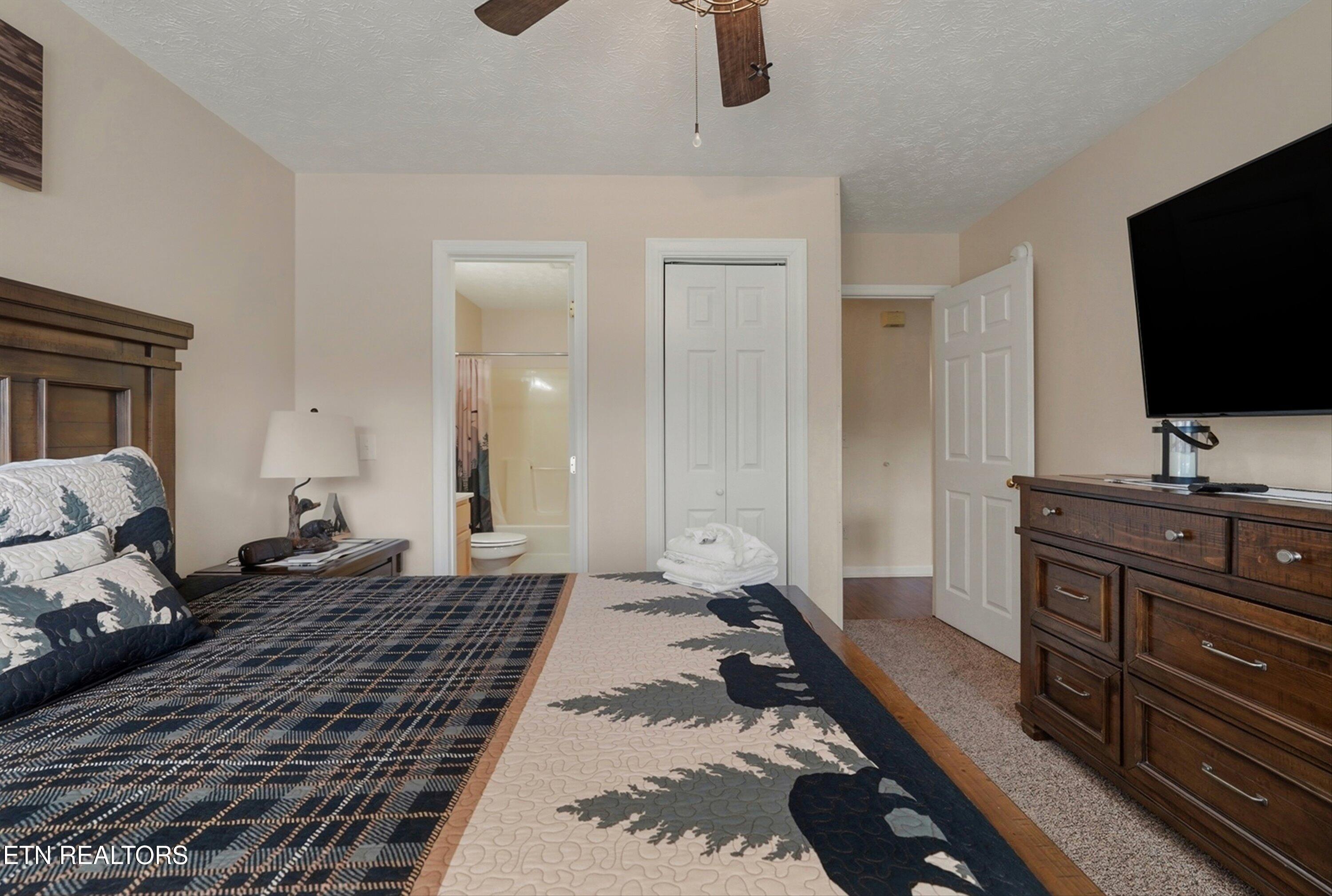 2032 Slippery Rock Circle Pigeon Forge TN 37862