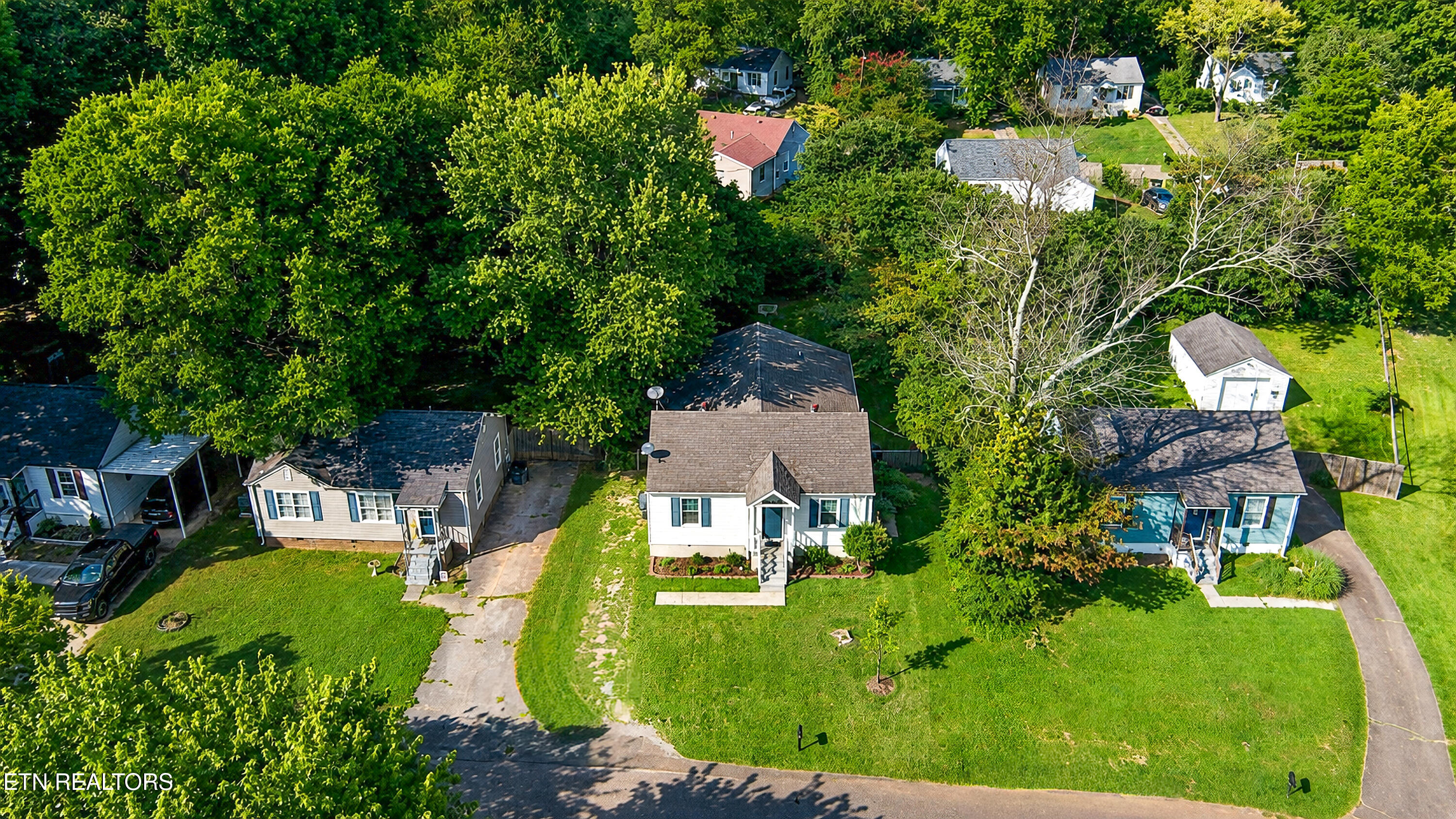 2340 Boxwood Lane Knoxville TN 37917