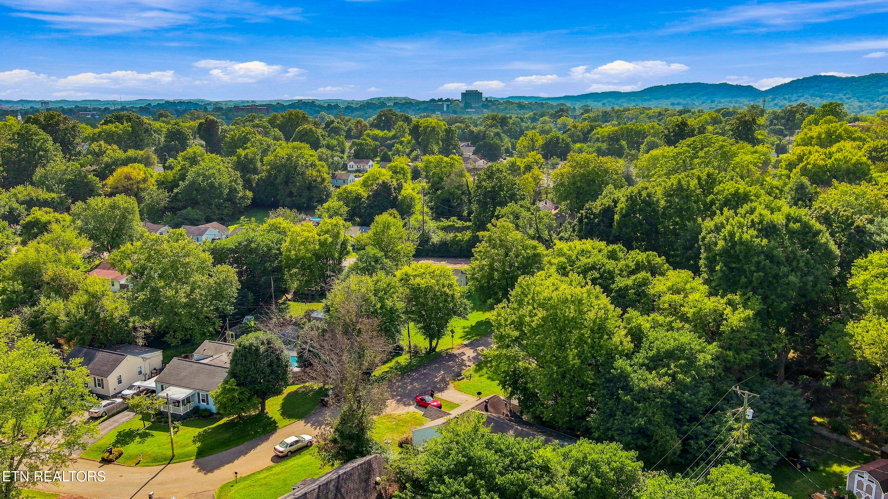 2340 Boxwood Lane Knoxville TN 37917