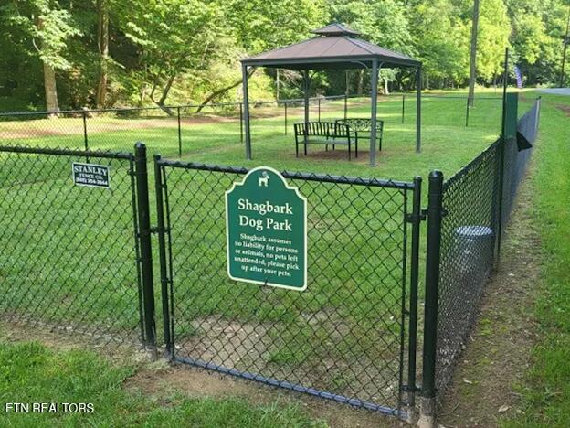 3303 Shagbark Hickory Sevierville TN 37862