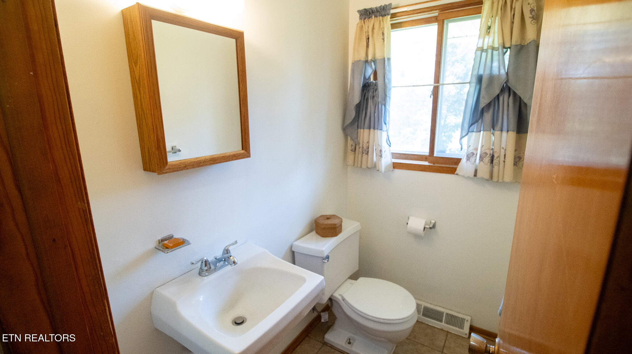 1146 Mountain View Drive New Market TN 37820