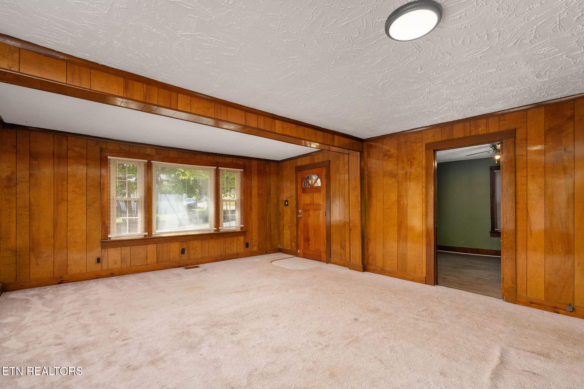 303 E Louise Avenue Morristown TN 37813