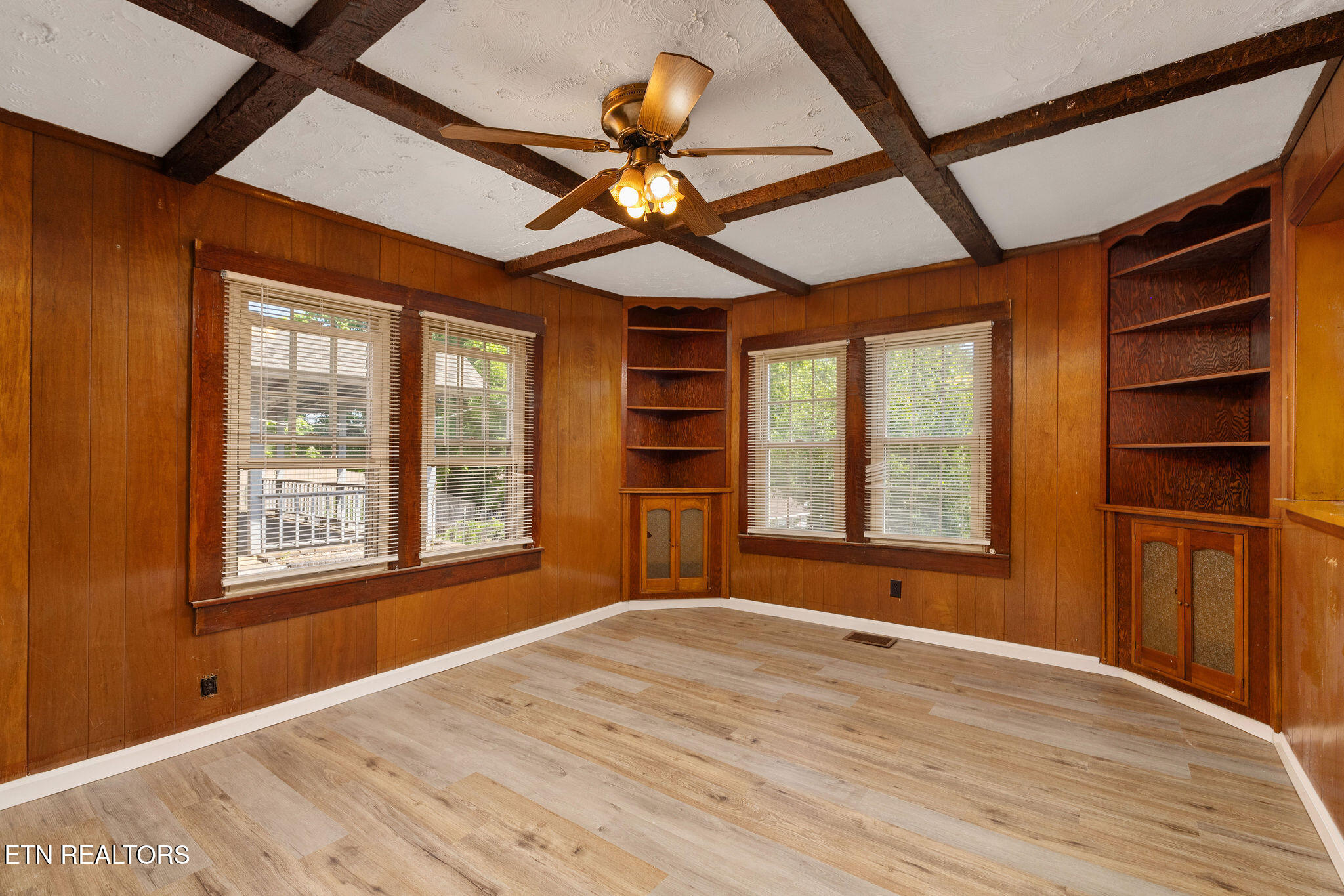 303 E Louise Avenue Morristown TN 37813