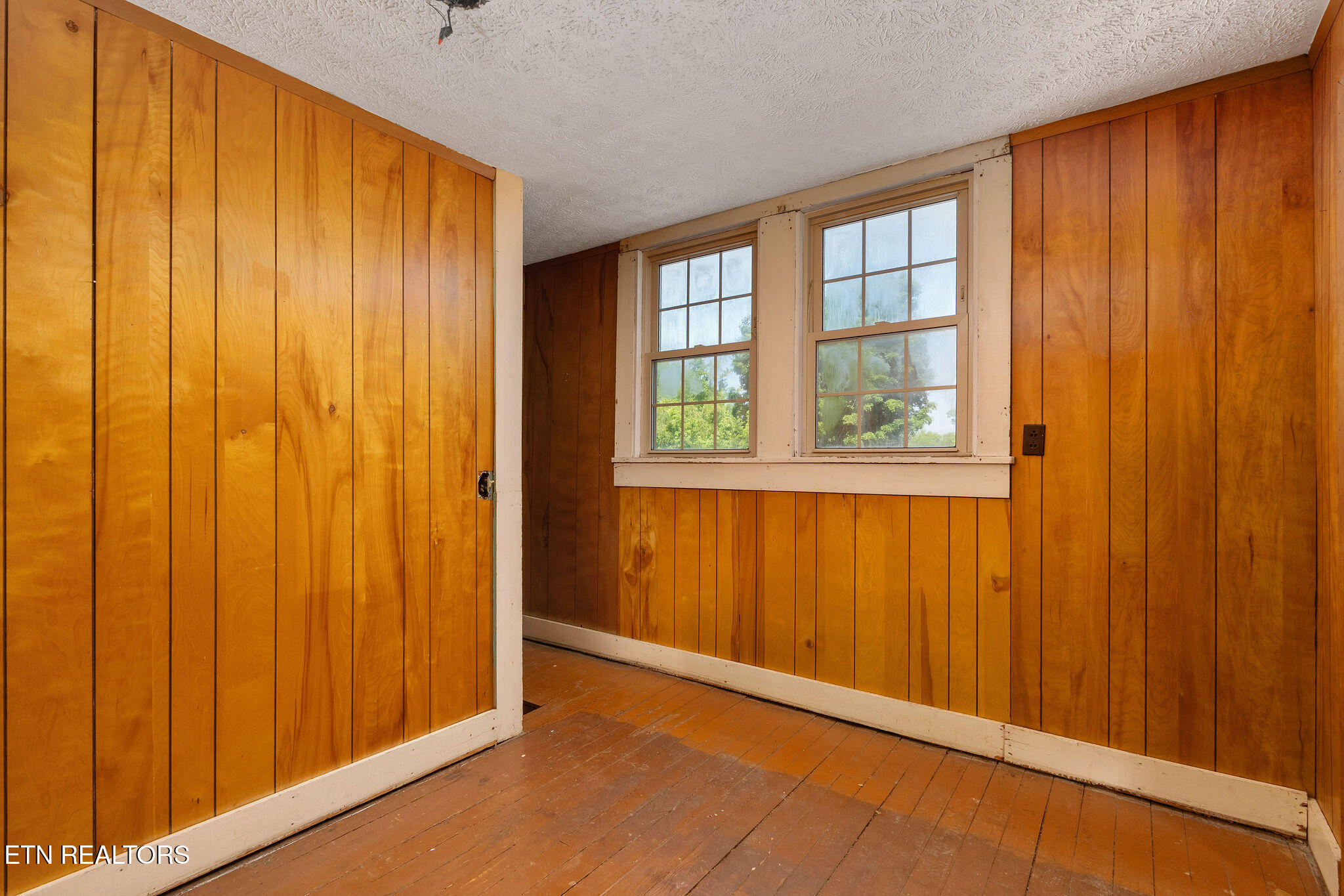 303 E Louise Avenue Morristown TN 37813
