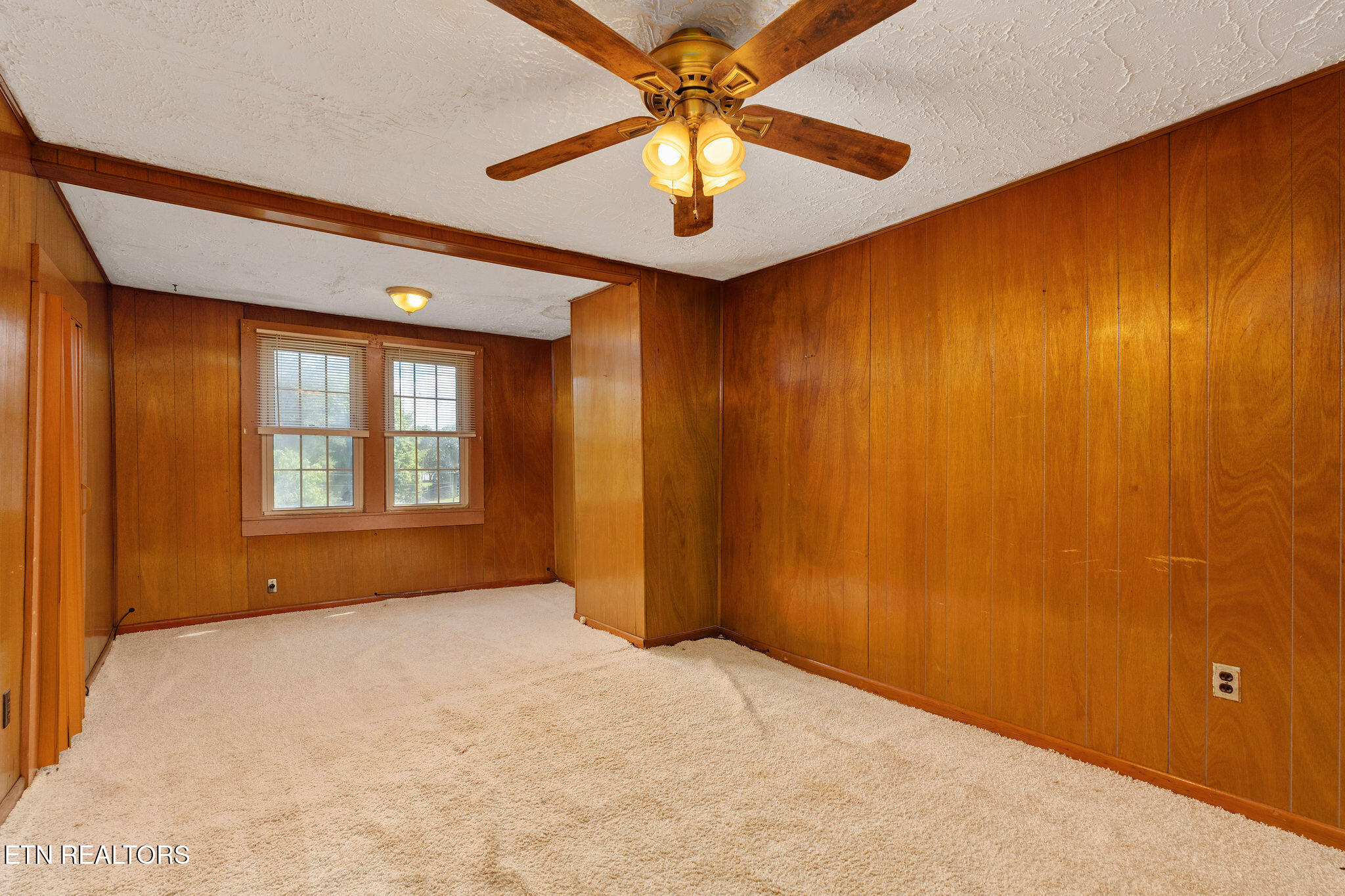 303 E Louise Avenue Morristown TN 37813