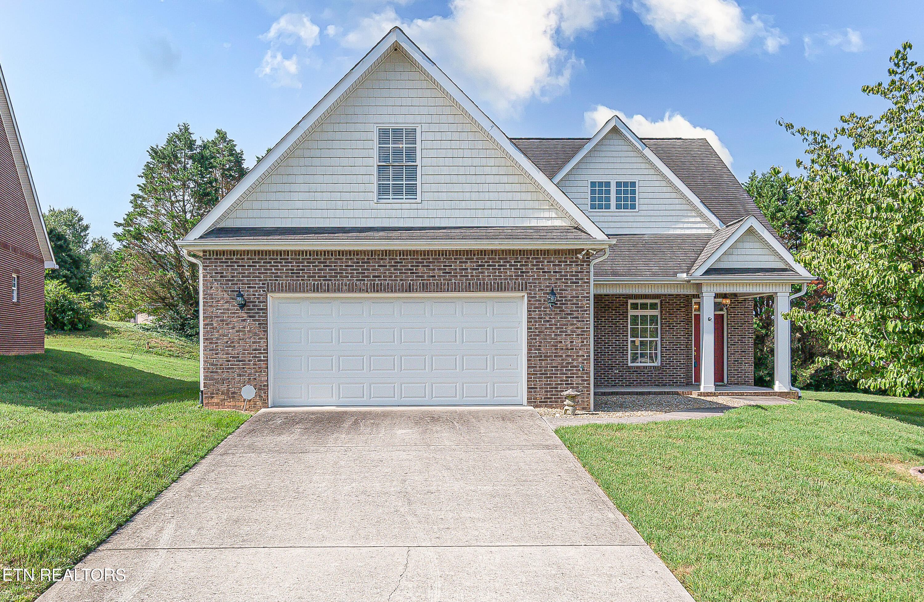 126 Waterston Way Clinton TN 37716
