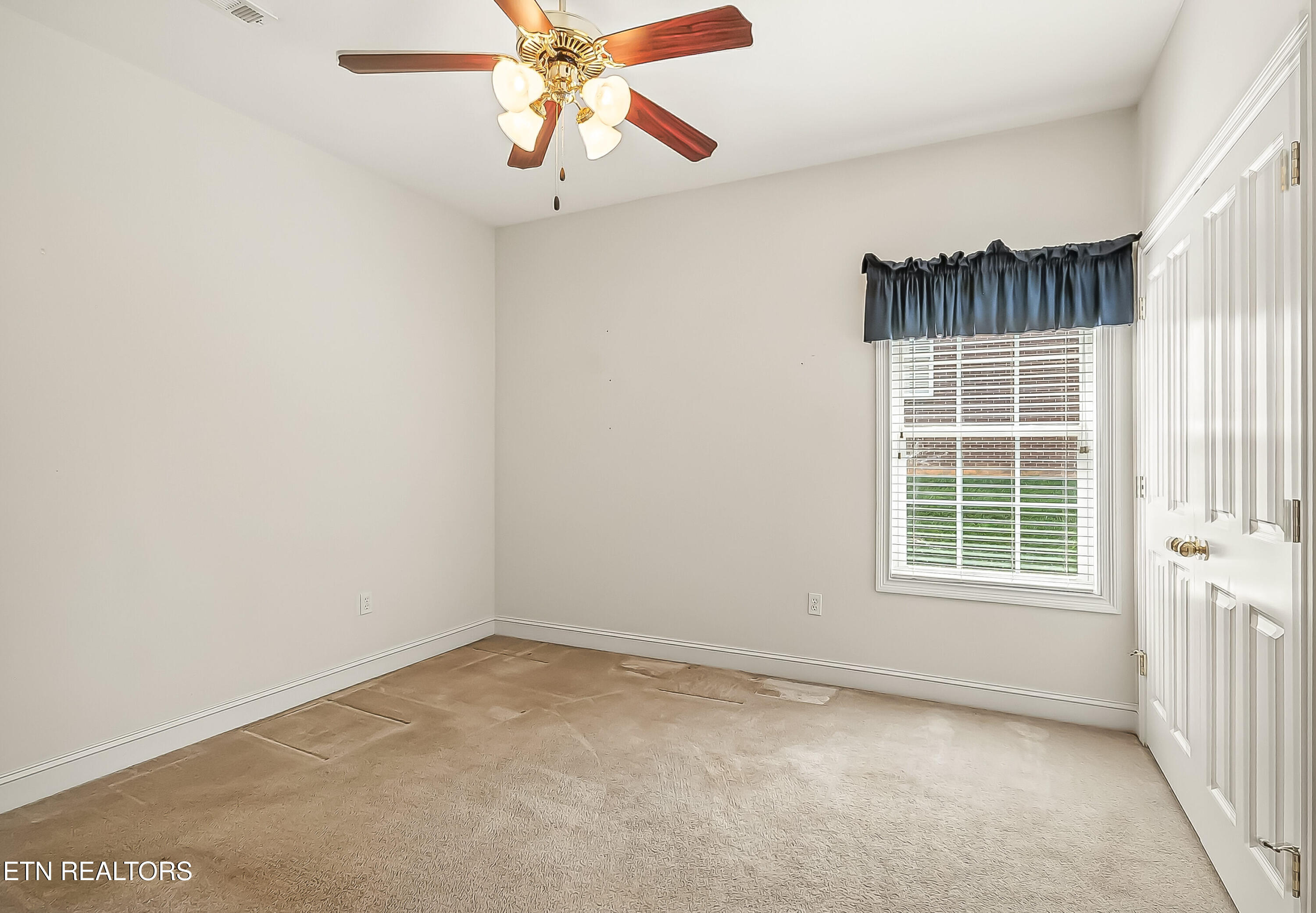126 Waterston Way Clinton TN 37716