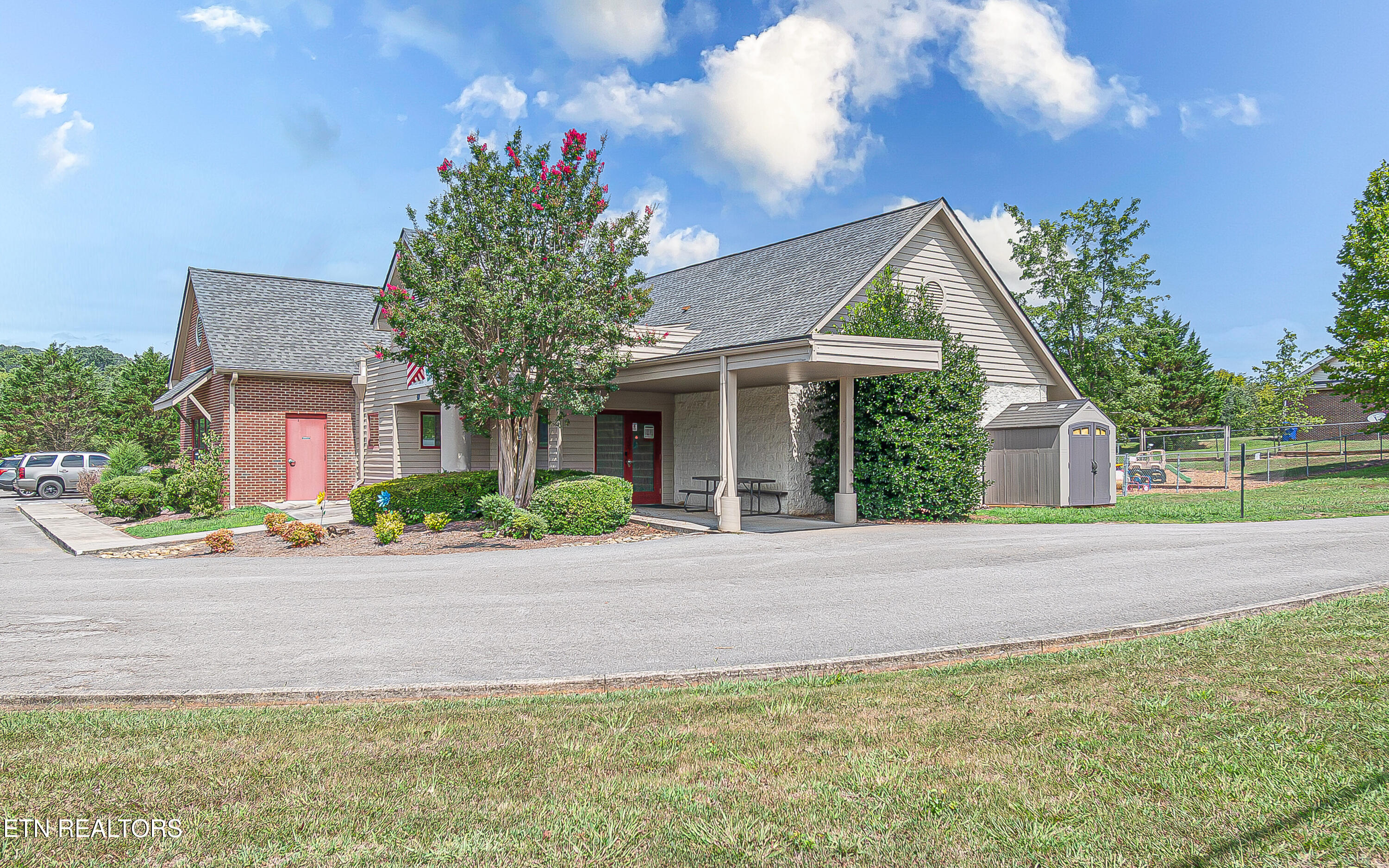 126 Waterston Way Clinton TN 37716